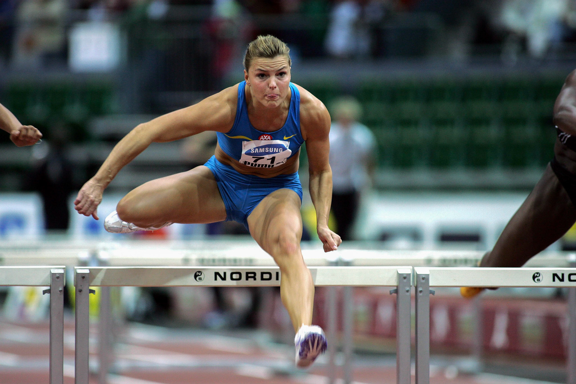 Sanna Kallur in the 60 meter hurdle in Gothenburg 2006