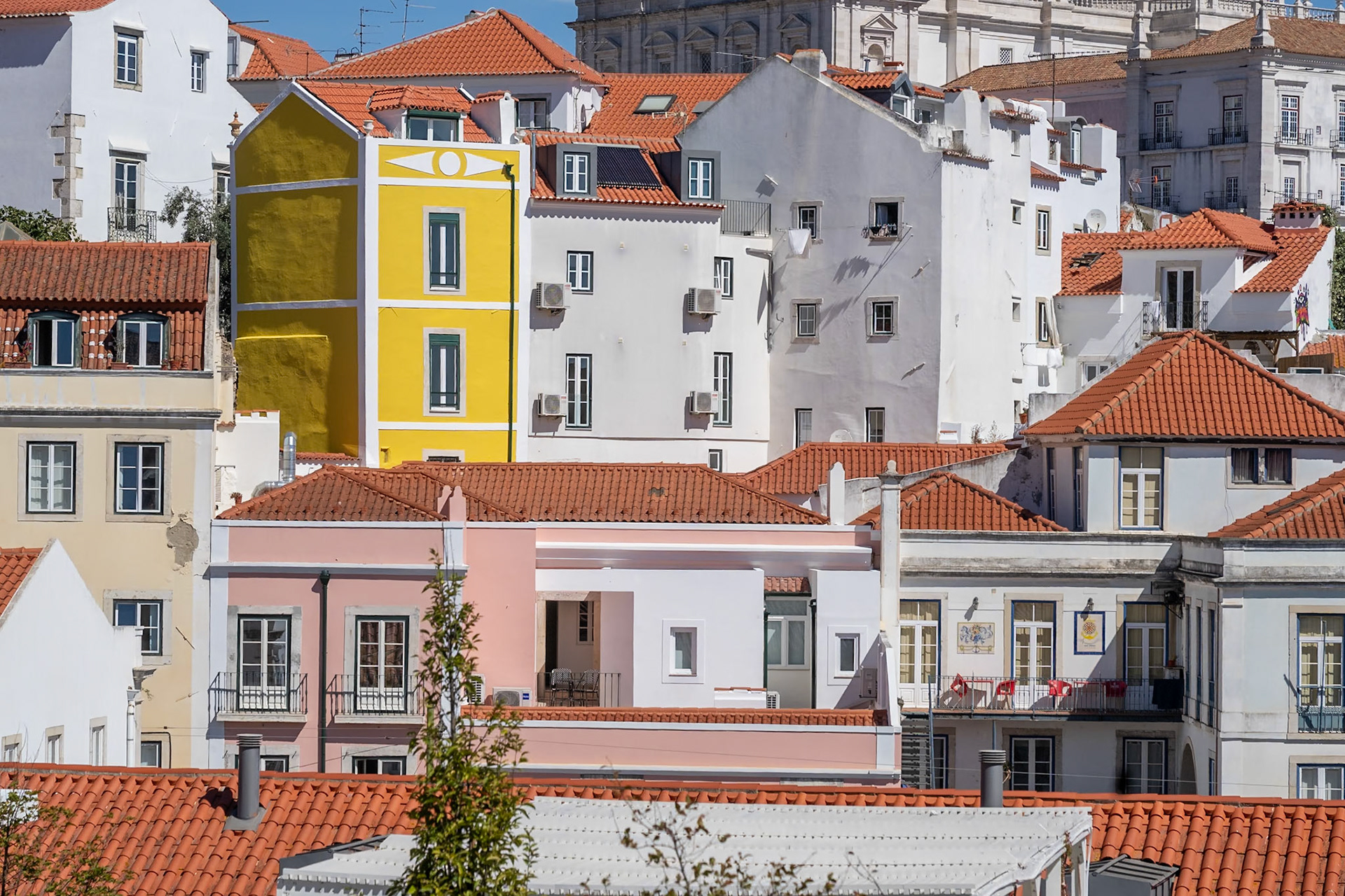 Old houses, Lisboa Portugal 2023