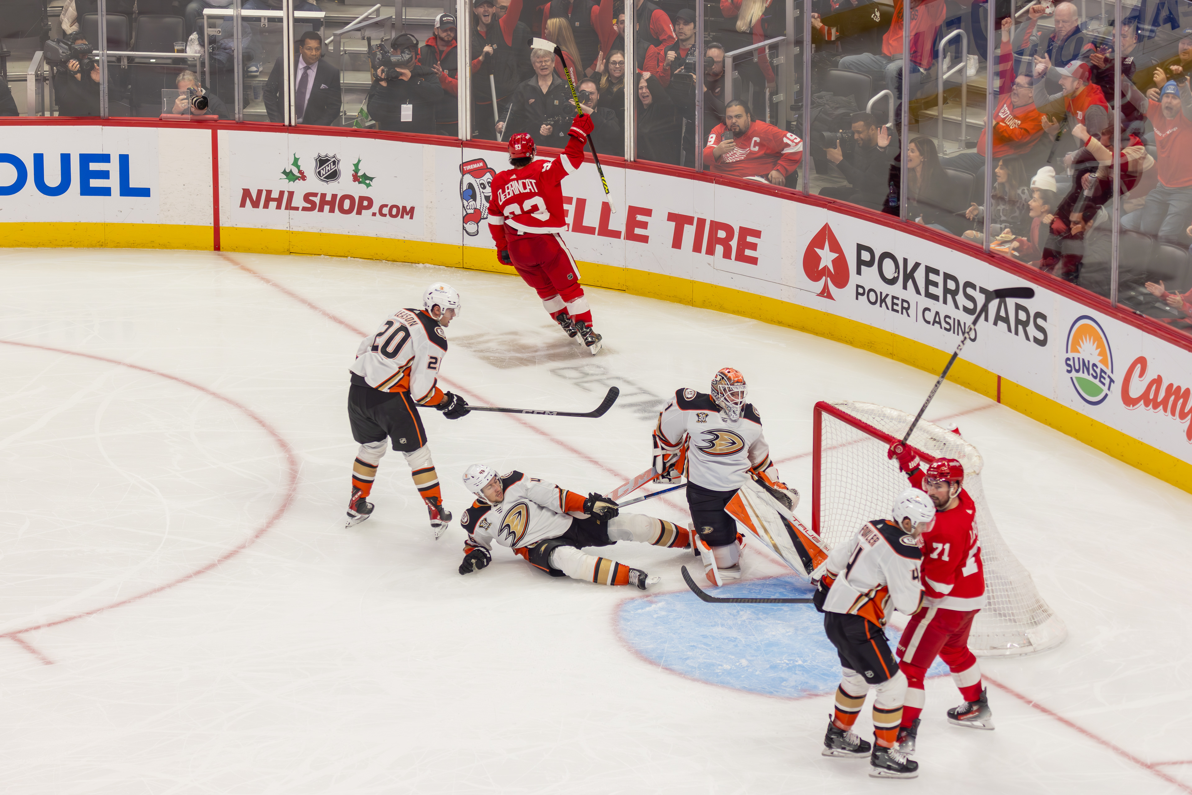 Shot for the Detroit Red Wings.