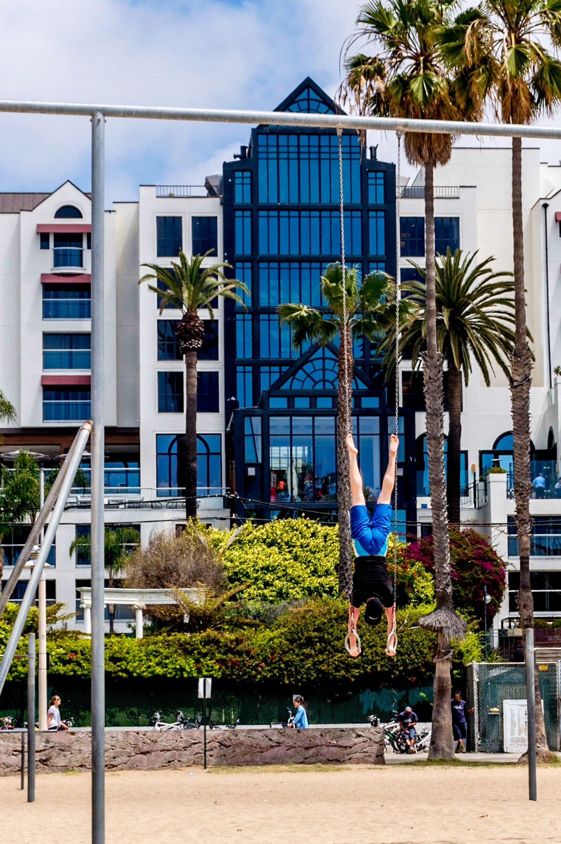 Ring Swing Handstand - Santa Monica Beach