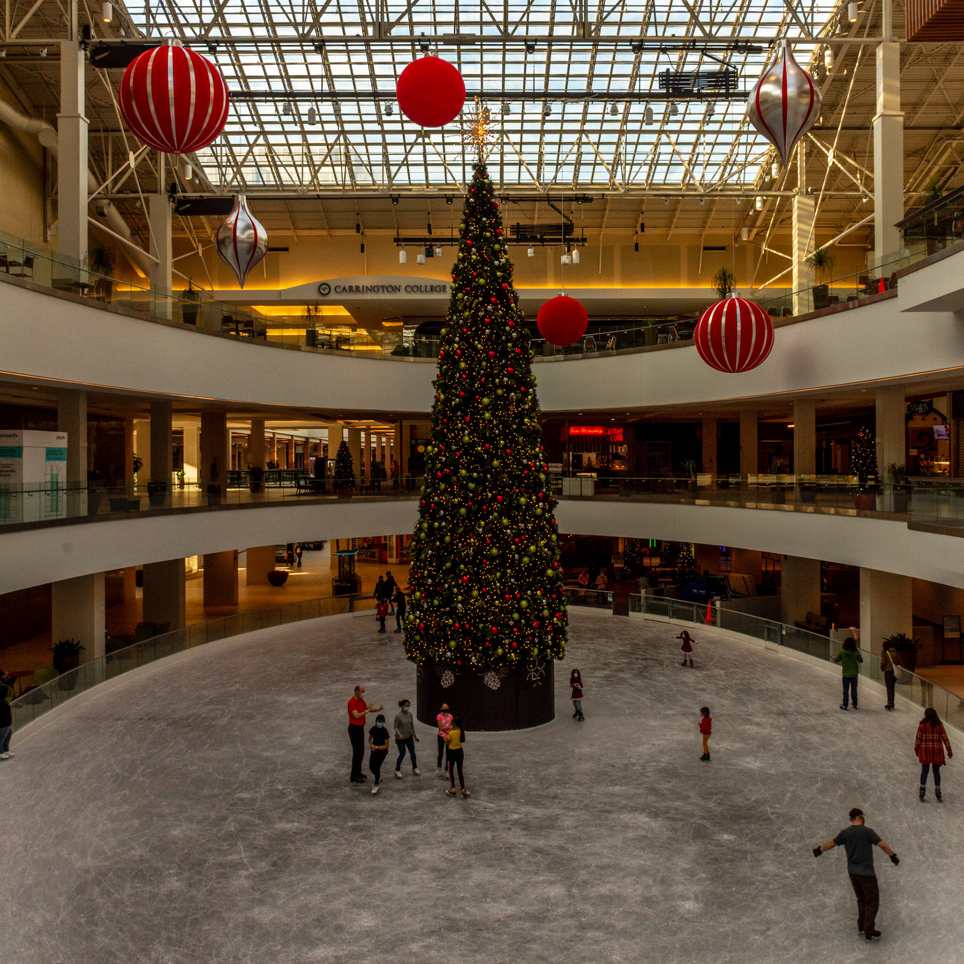 Lloyd Center Mall, Portland, Oregon, United States