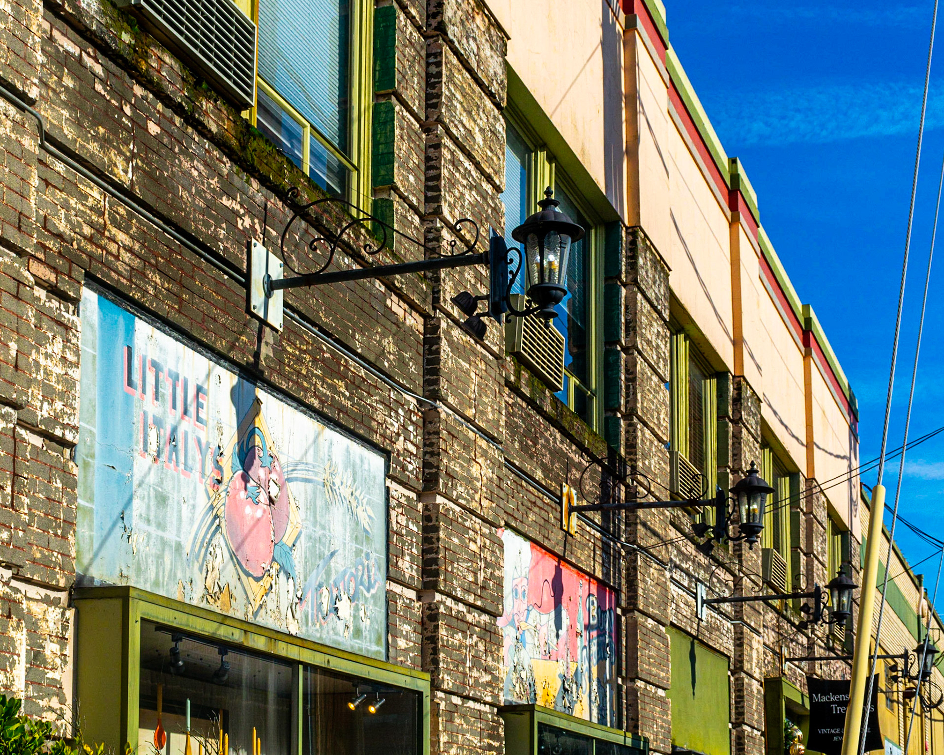 January 19. Old Vancouver  Little Italy's Trattoria, Vancouver, Washington, United States