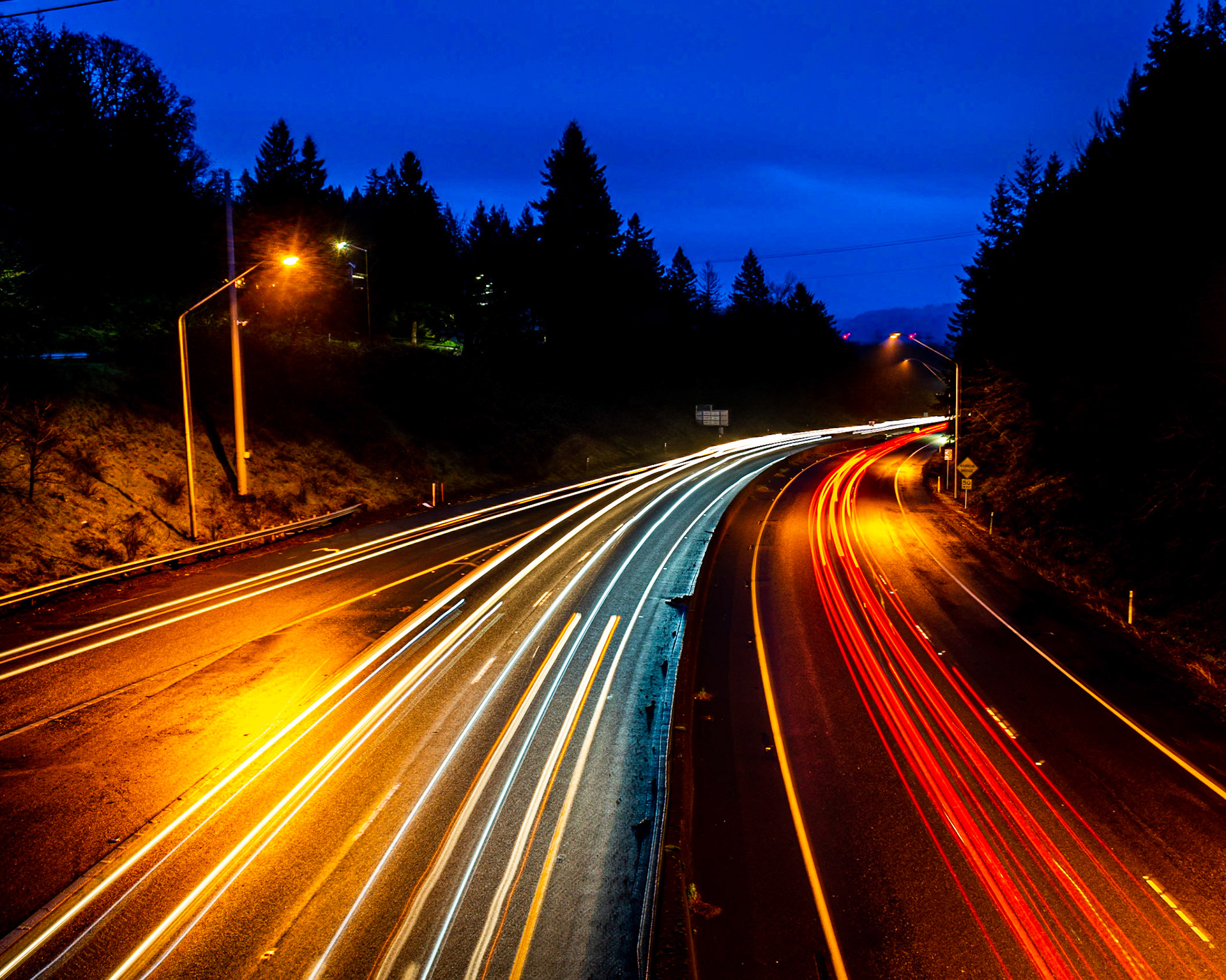 January 18. Heavier Inbound Traffic.  SR-14 Sixth Avenue Overpass, Camas, Washington, United States