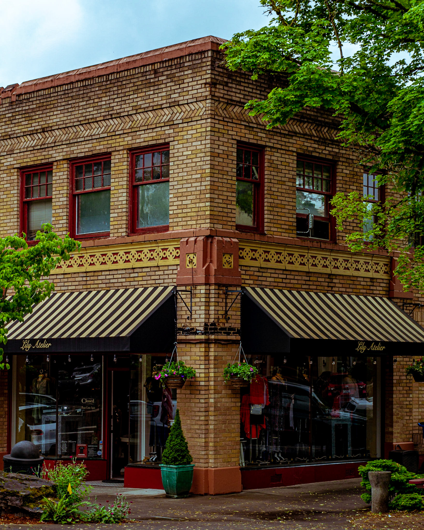 May 25. Corner Shop.  Lily Atelier, Camas, Washington, United States