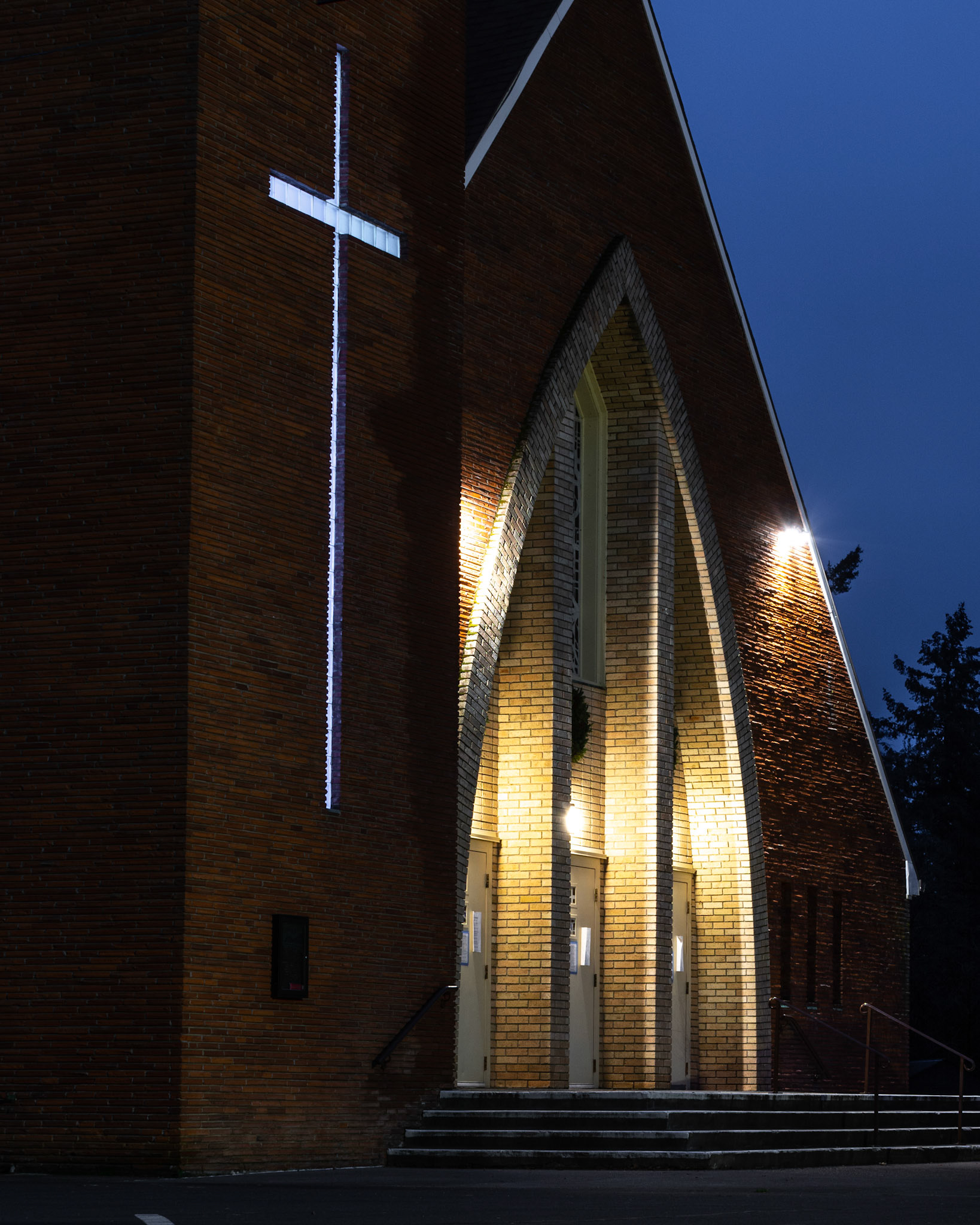 December 29. Thomas Aquinas..  St. Thomas Aquinas Catholic Church, Camas, Washington, United States