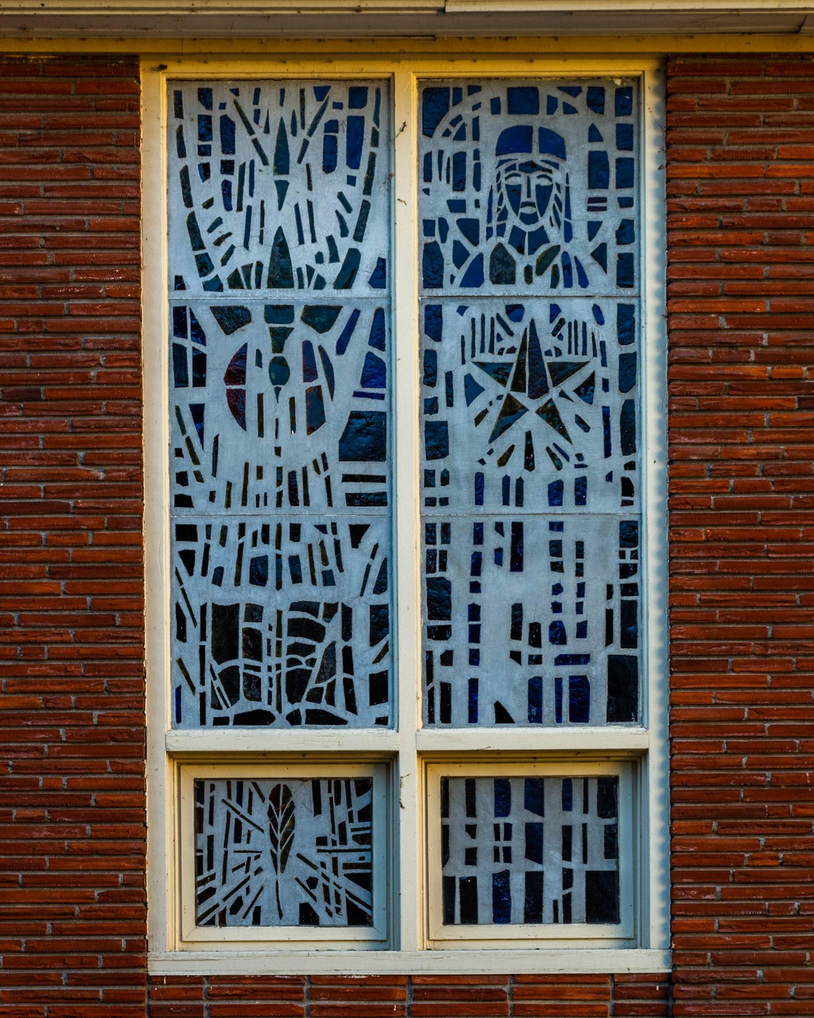 October 5. Looking Inward.  St. Thomas Aquinas Catholic Church, Camas, Washington, United States