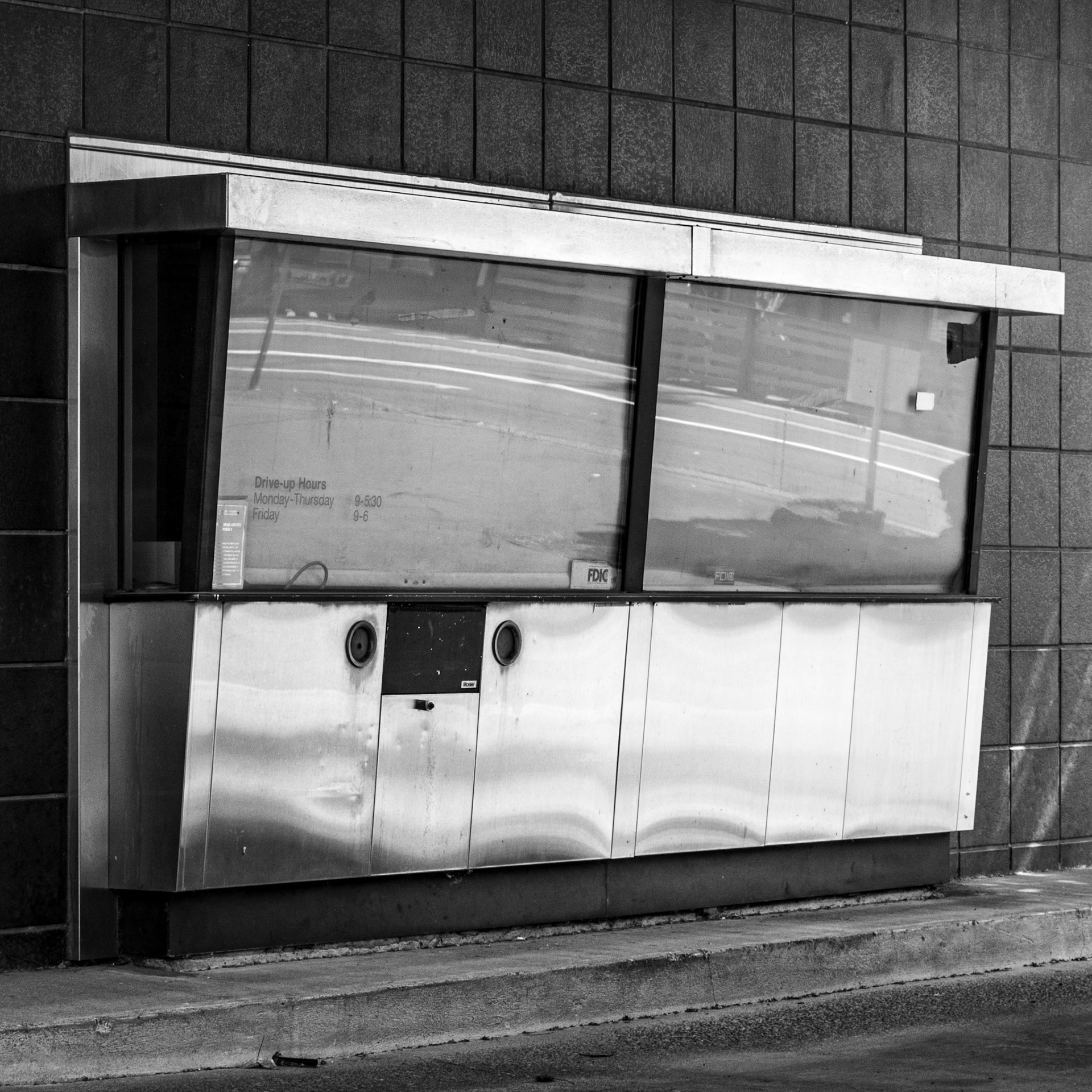 August 29. Drive-up Closed.  Albina Fuel, Vancouver, Washington, United States