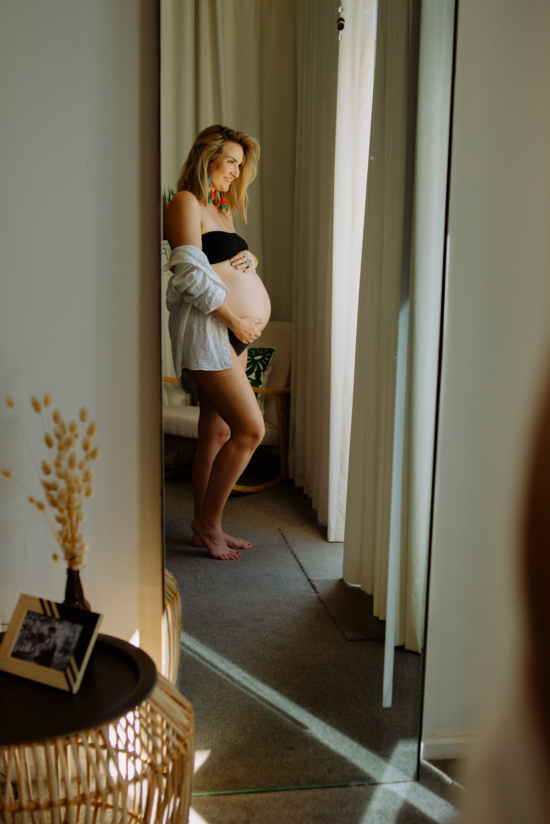 reflection-pregnant-mirror-expecting-marike-wink