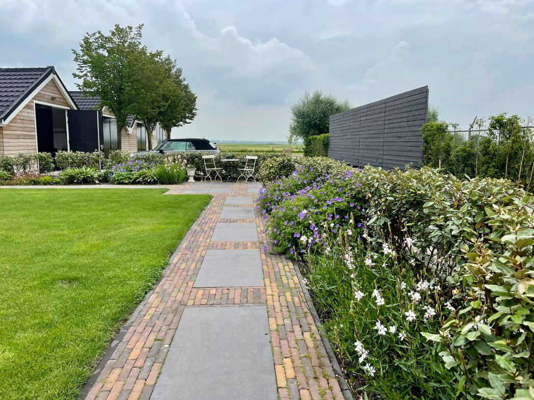 2e jaar - middentuin juni 2021