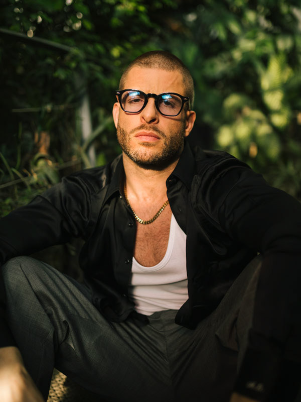 Max Ortner - Portrait 2026 für Fana Bookazine #6