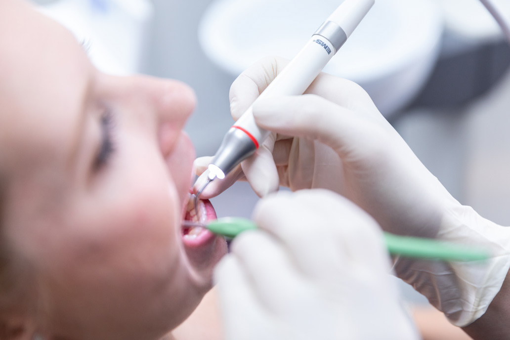 Zuber - Zahngesundheit & Implantologie