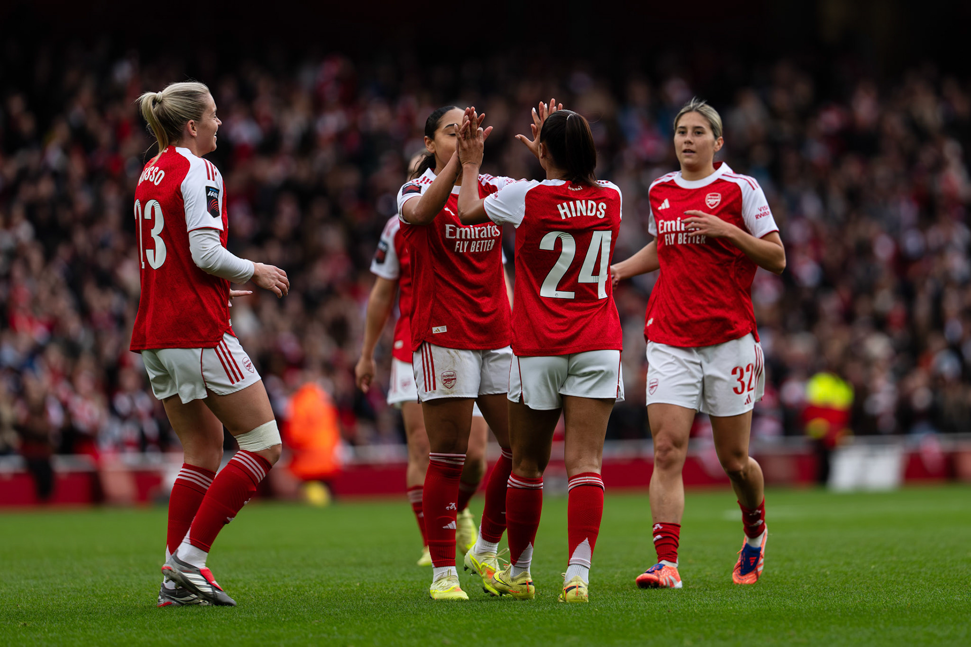 Emirates Stadium, London, UK – 6 December 2025: Arsenal Women face Liverpool Women in a Barclays Women’s Super League fixture at the Emirates Stadium. (Photo by Ali Habib)