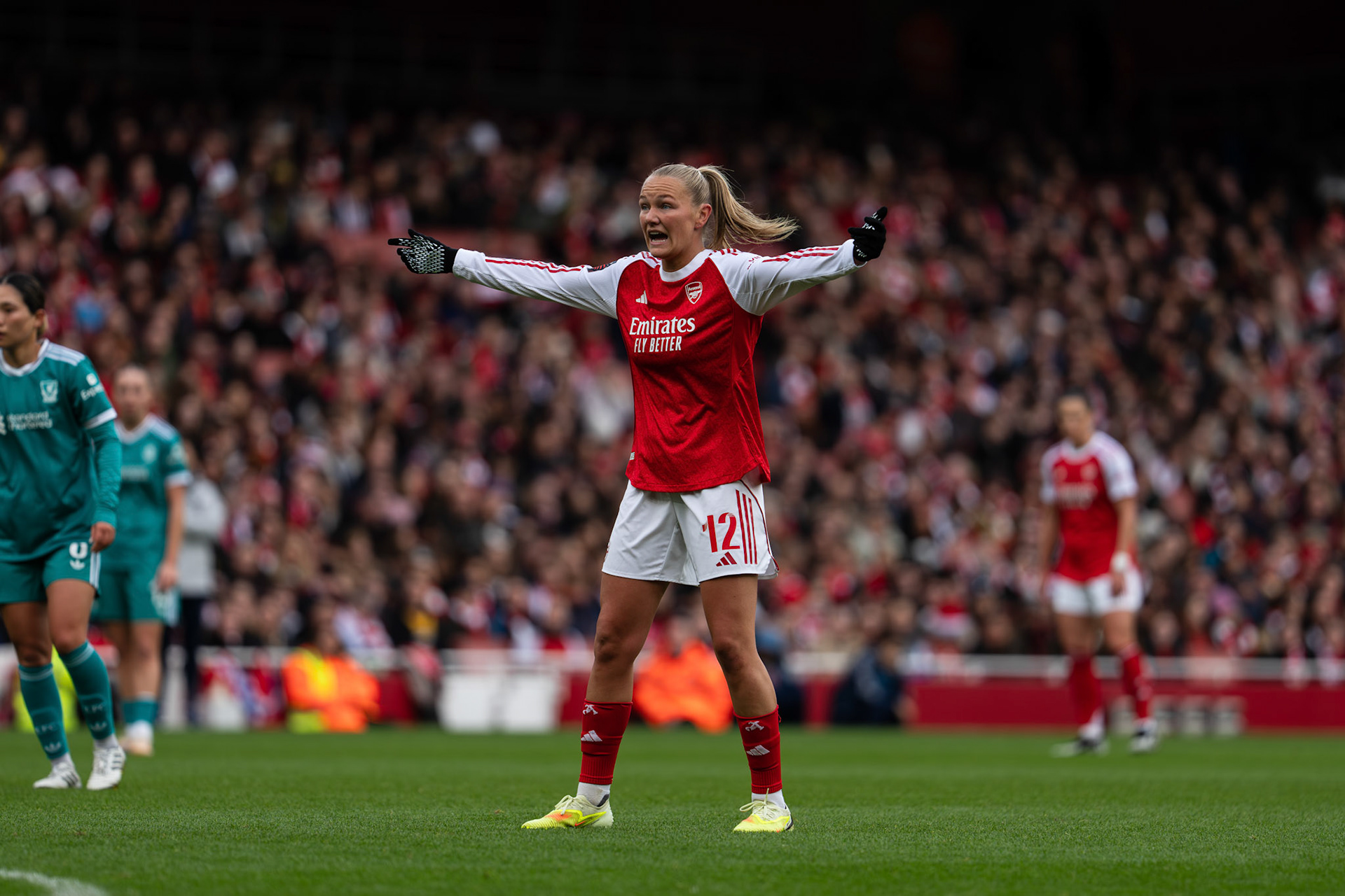 Emirates Stadium, London, UK – 6 December 2025: Arsenal Women face Liverpool Women in a Barclays Women’s Super League fixture at the Emirates Stadium. (Photo by Ali Habib)