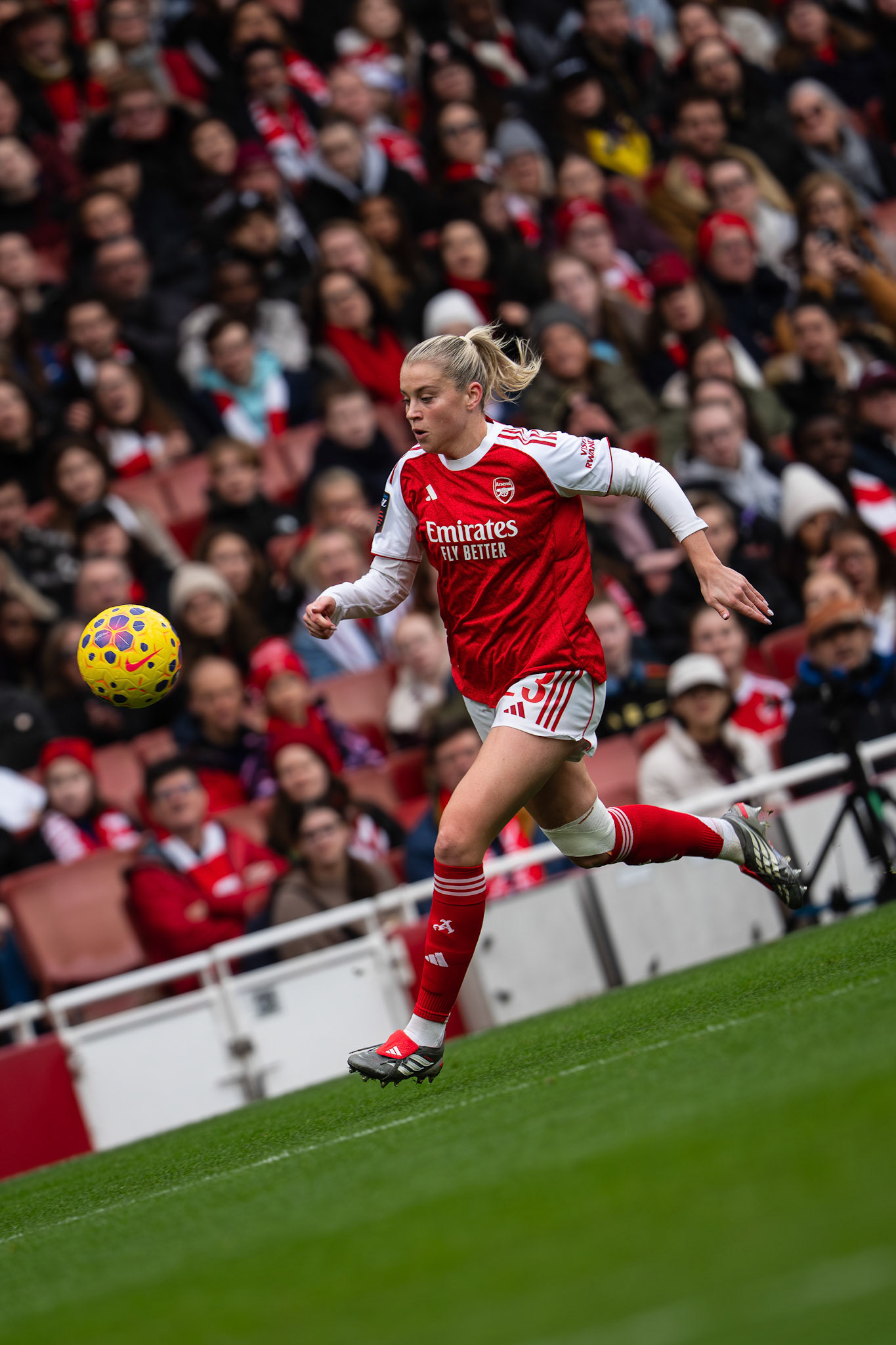 Emirates Stadium, London, UK – 6 December 2025: Arsenal Women face Liverpool Women in a Barclays Women’s Super League fixture at the Emirates Stadium. (Photo by Ali Habib)