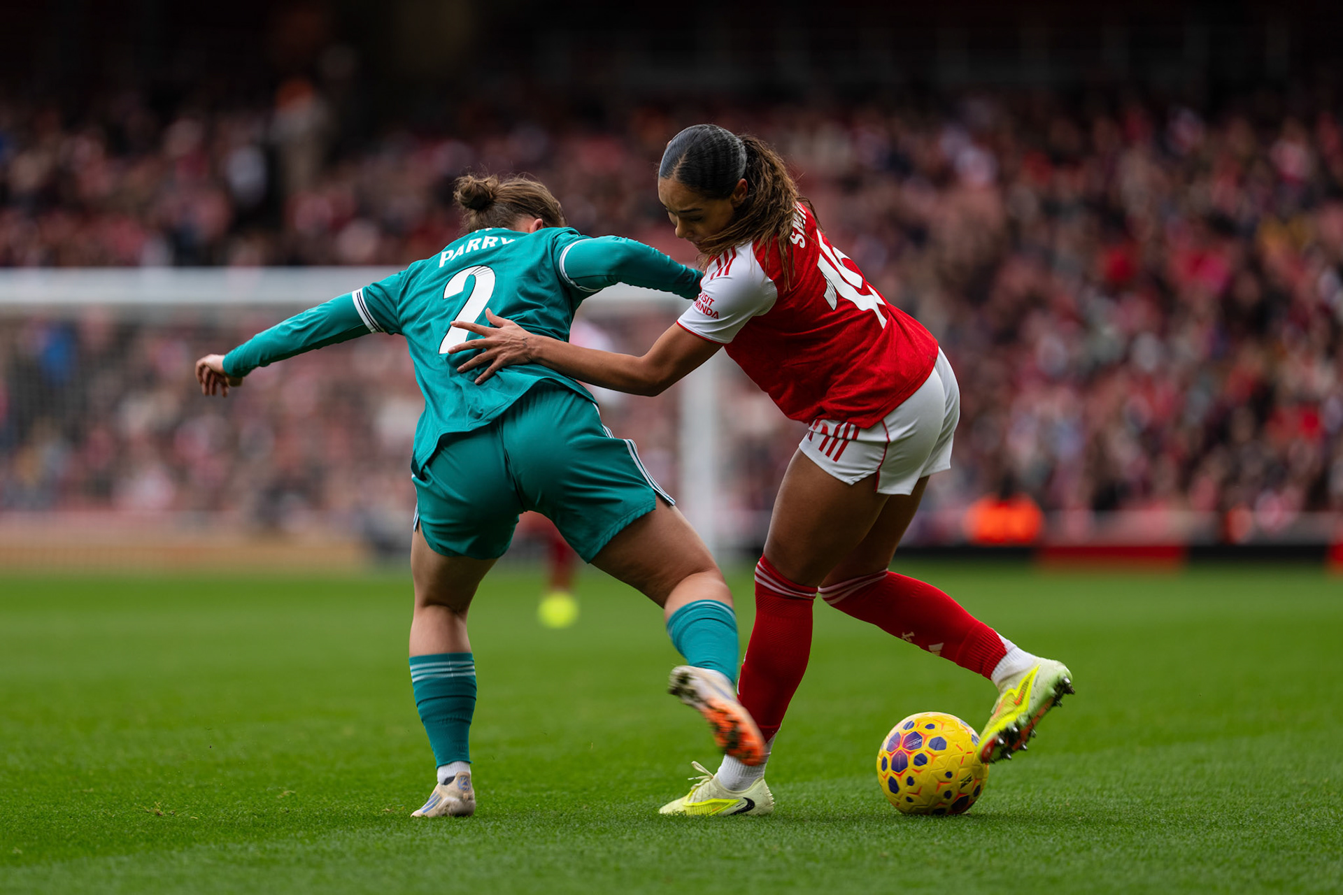 Emirates Stadium, London, UK – 6 December 2025: Arsenal Women face Liverpool Women in a Barclays Women’s Super League fixture at the Emirates Stadium. (Photo by Ali Habib)