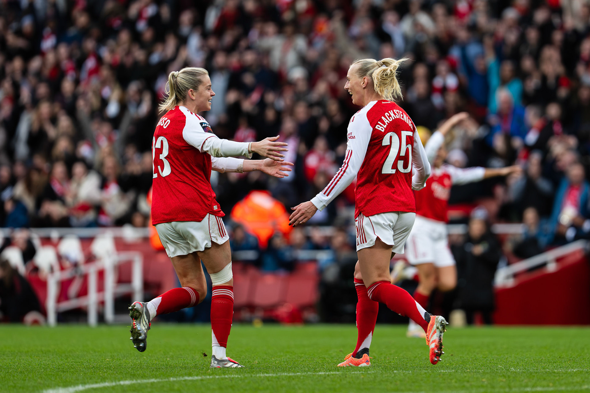 Emirates Stadium, London, UK – 6 December 2025: Arsenal Women face Liverpool Women in a Barclays Women’s Super League fixture at the Emirates Stadium. (Photo by Ali Habib)