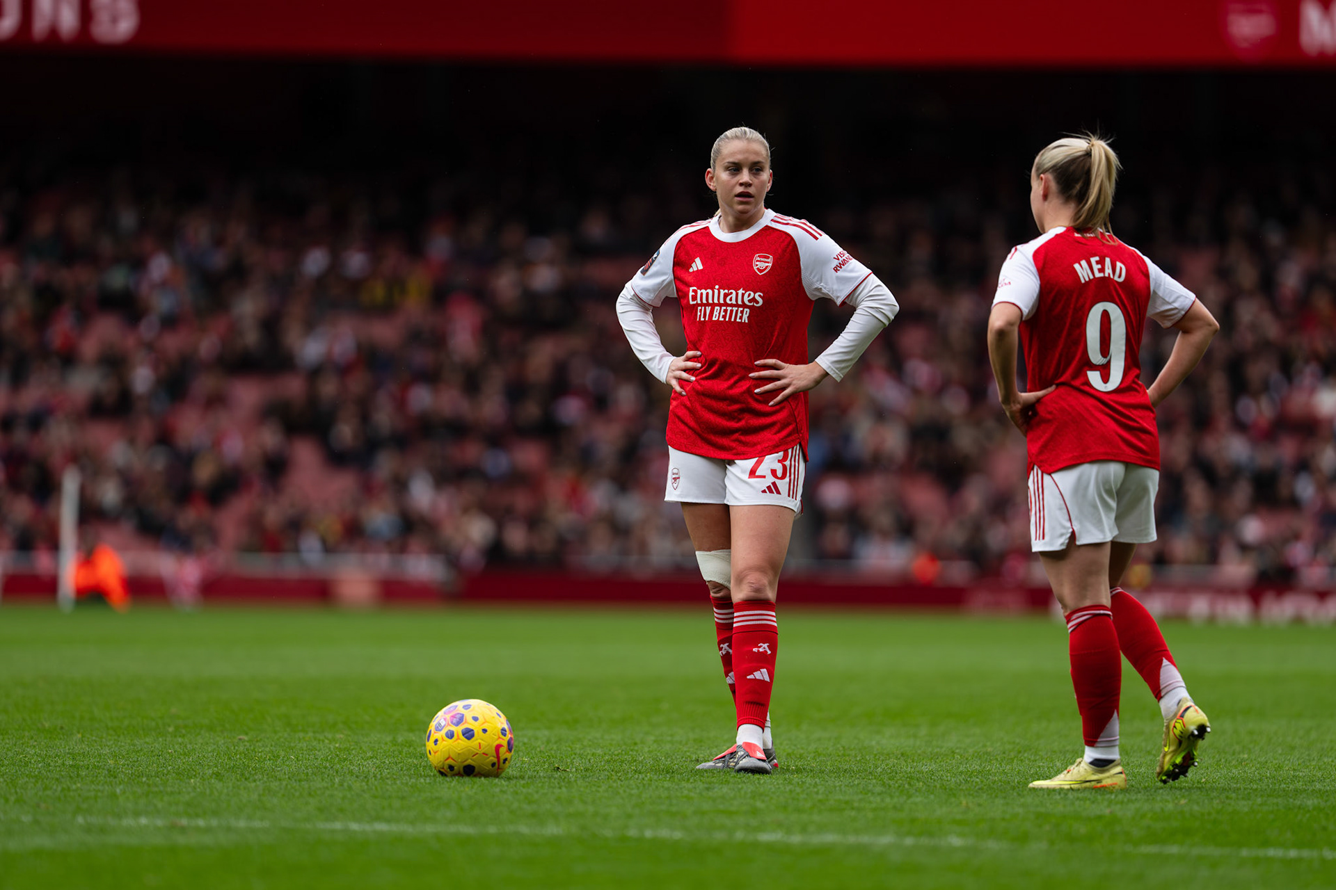 Emirates Stadium, London, UK – 6 December 2025: Arsenal Women face Liverpool Women in a Barclays Women’s Super League fixture at the Emirates Stadium. (Photo by Ali Habib)