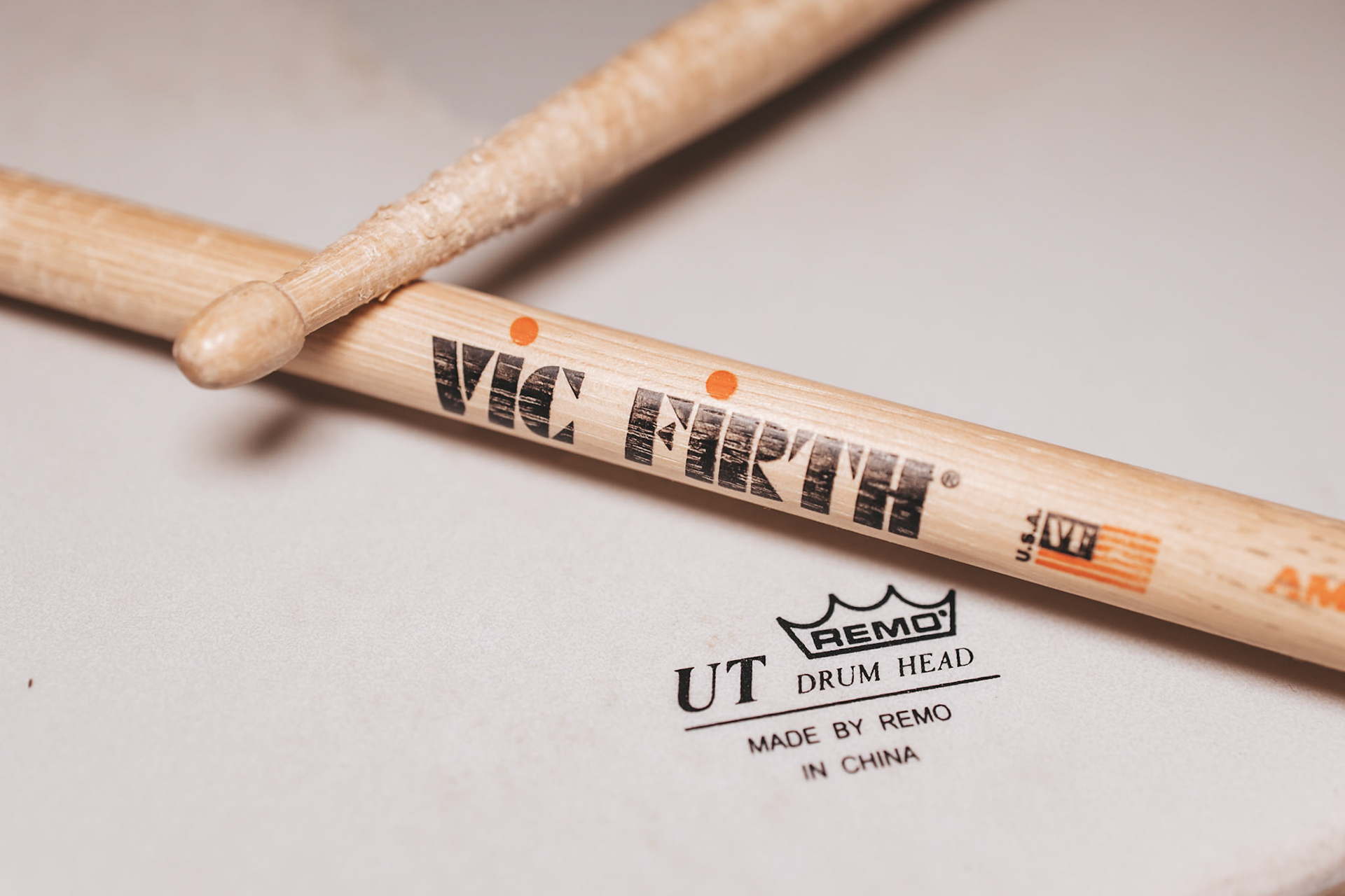 Vic Firth, après une session Batterie, 2025