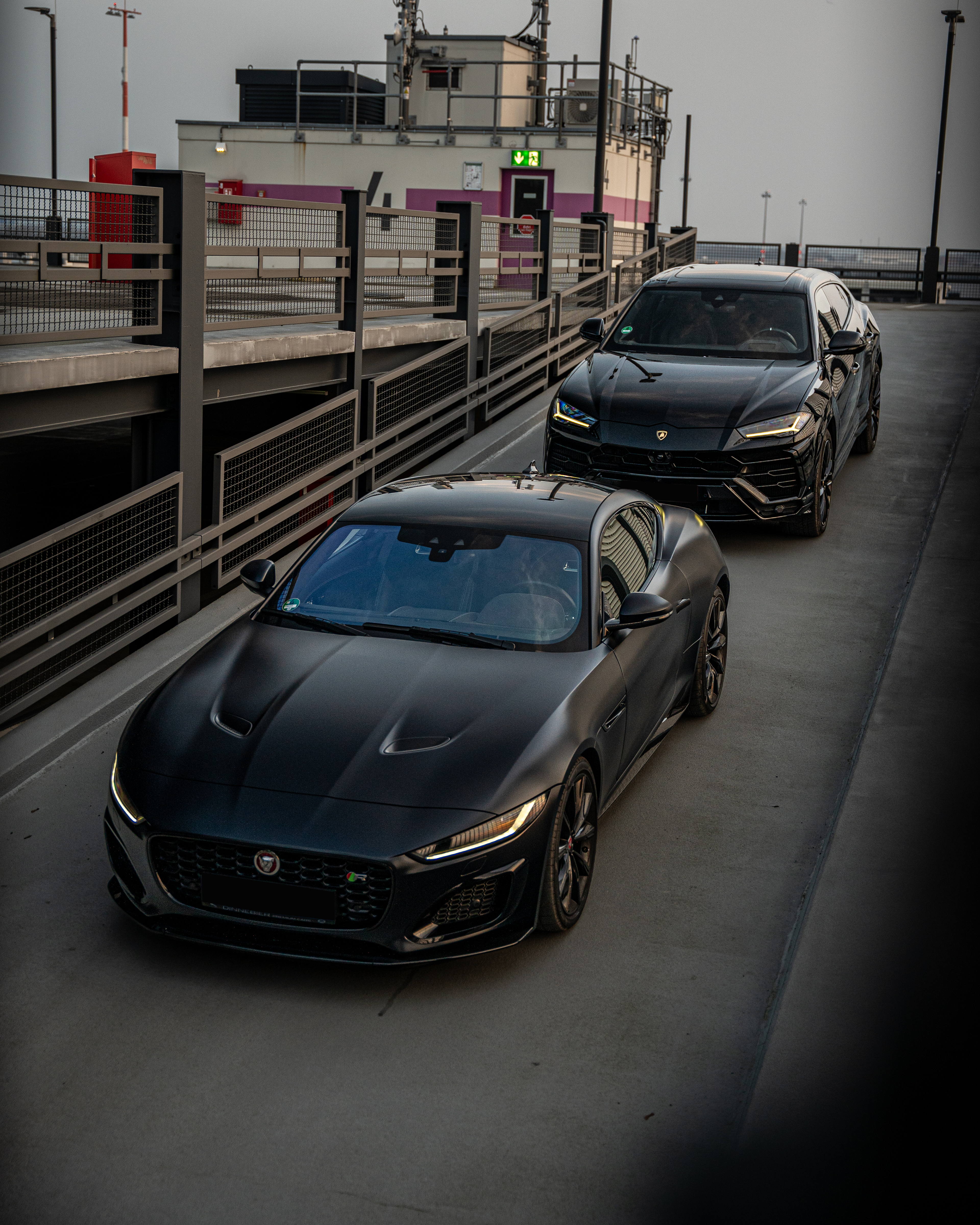 Jaguar F-Type R + Lamborghini Urus