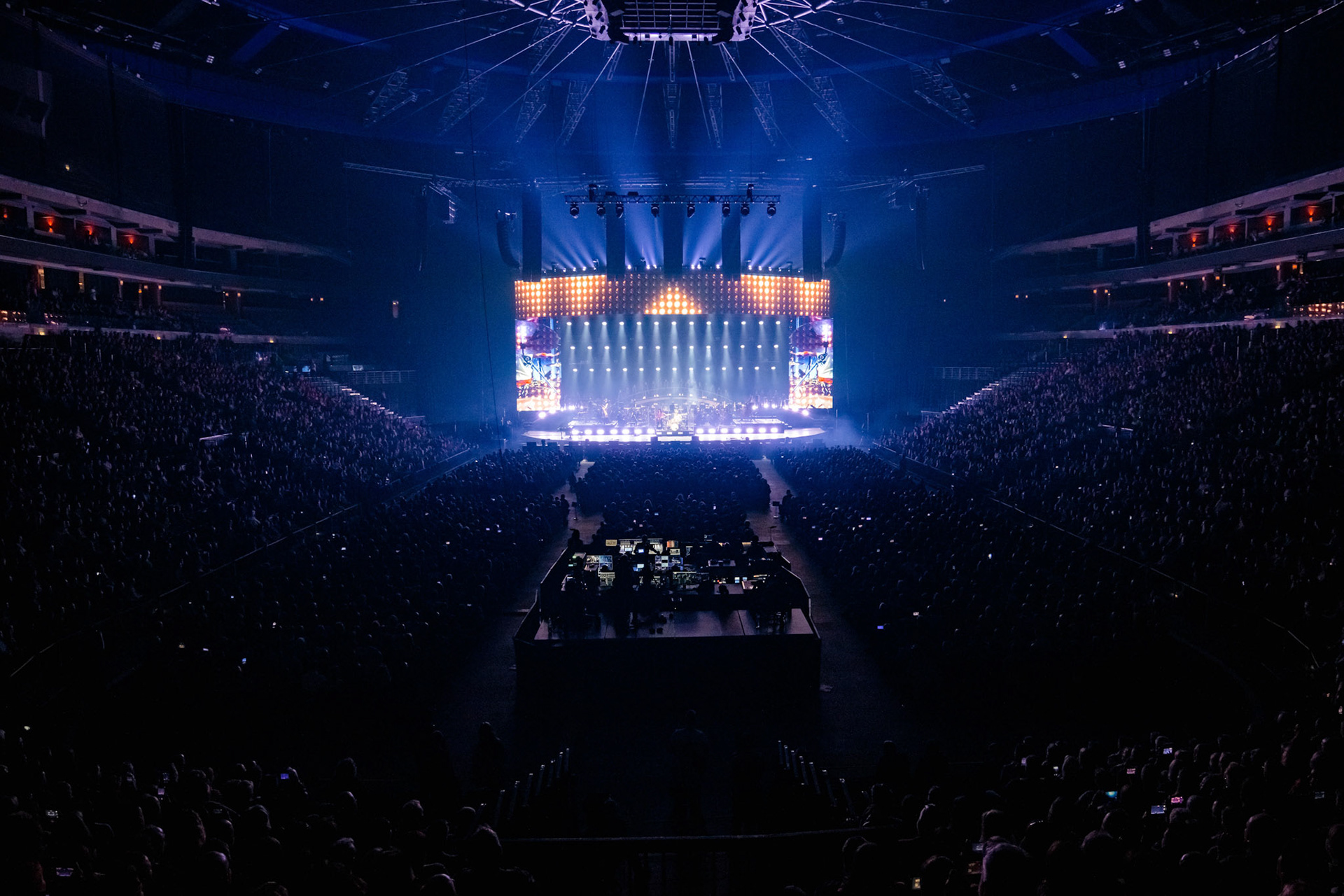 QUEENIE O2 Aréna 2025