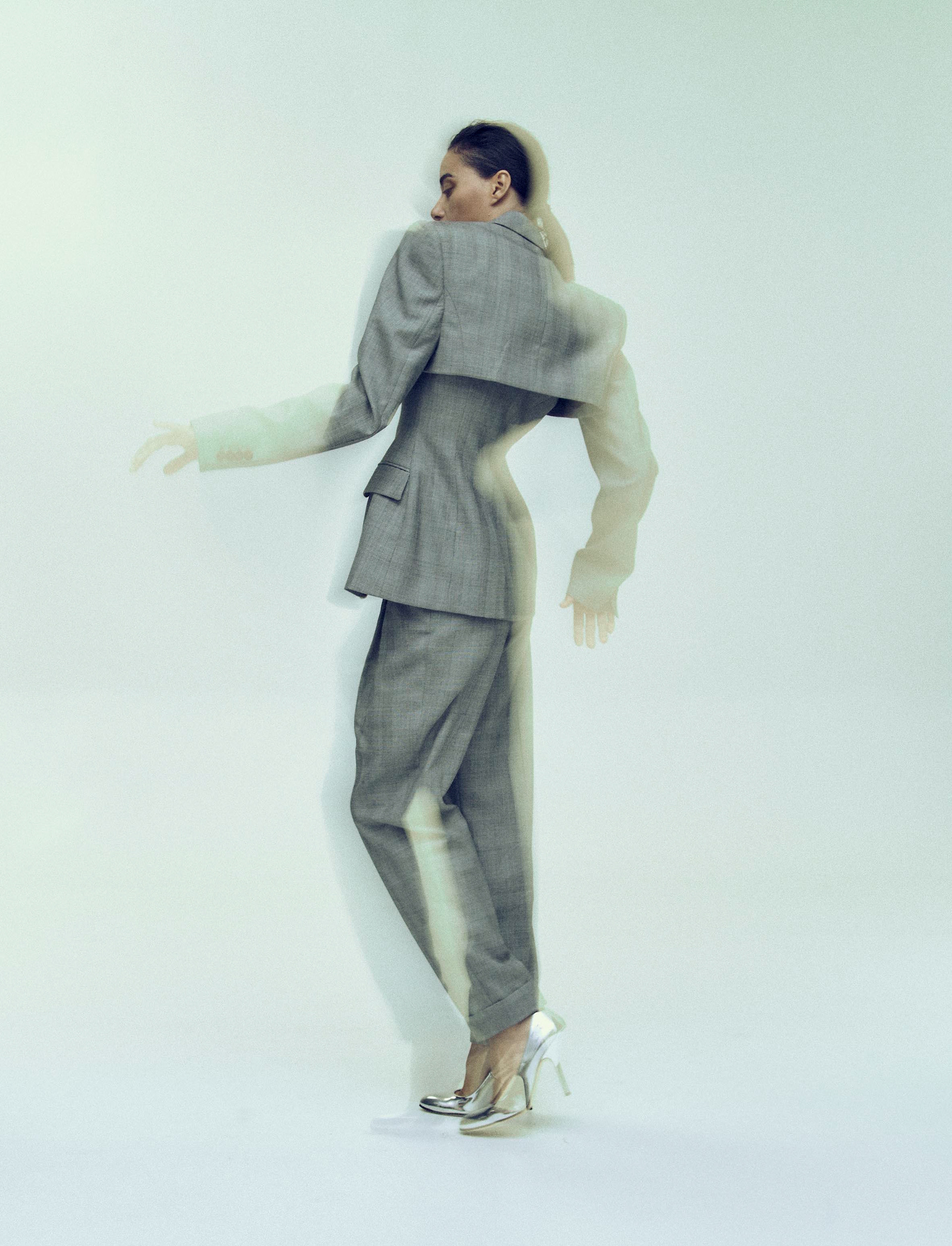 Carla for @the.skinmagazine Issue 17 Photography @francesco_bertola Creative Direction & Styling: @antonio.choykay & @gerardolarreag