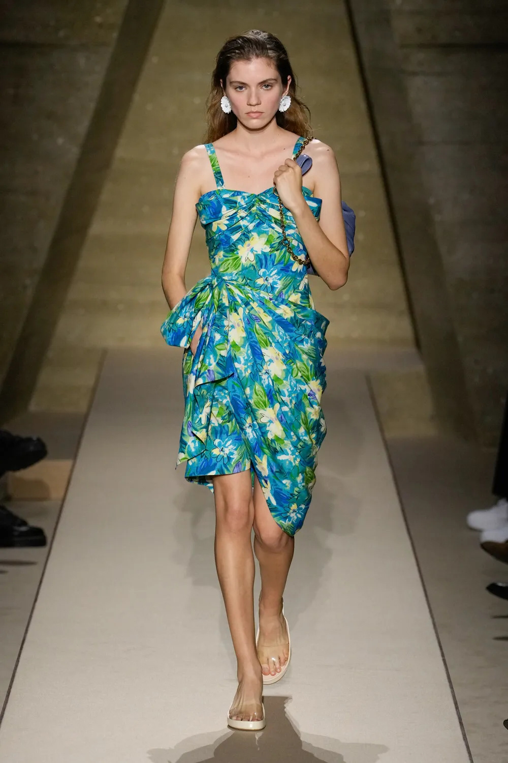 Chloé SS26, Semi-Exclusive