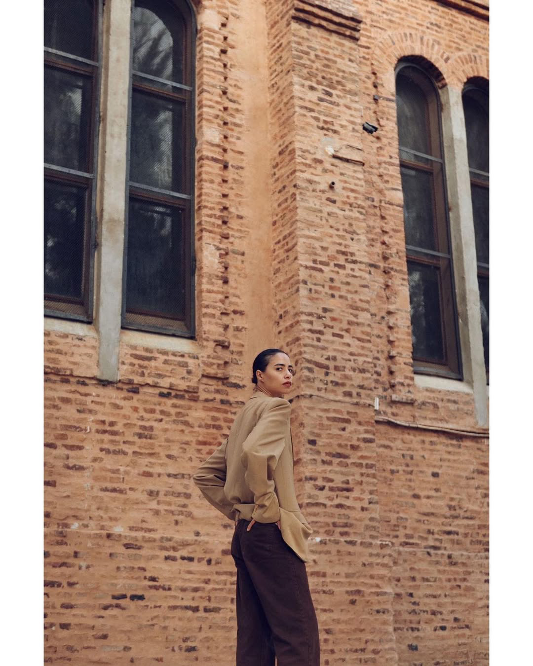 Carla by @vecorta.ph @zhenyavilkova_ st @holyinnocentsvintage