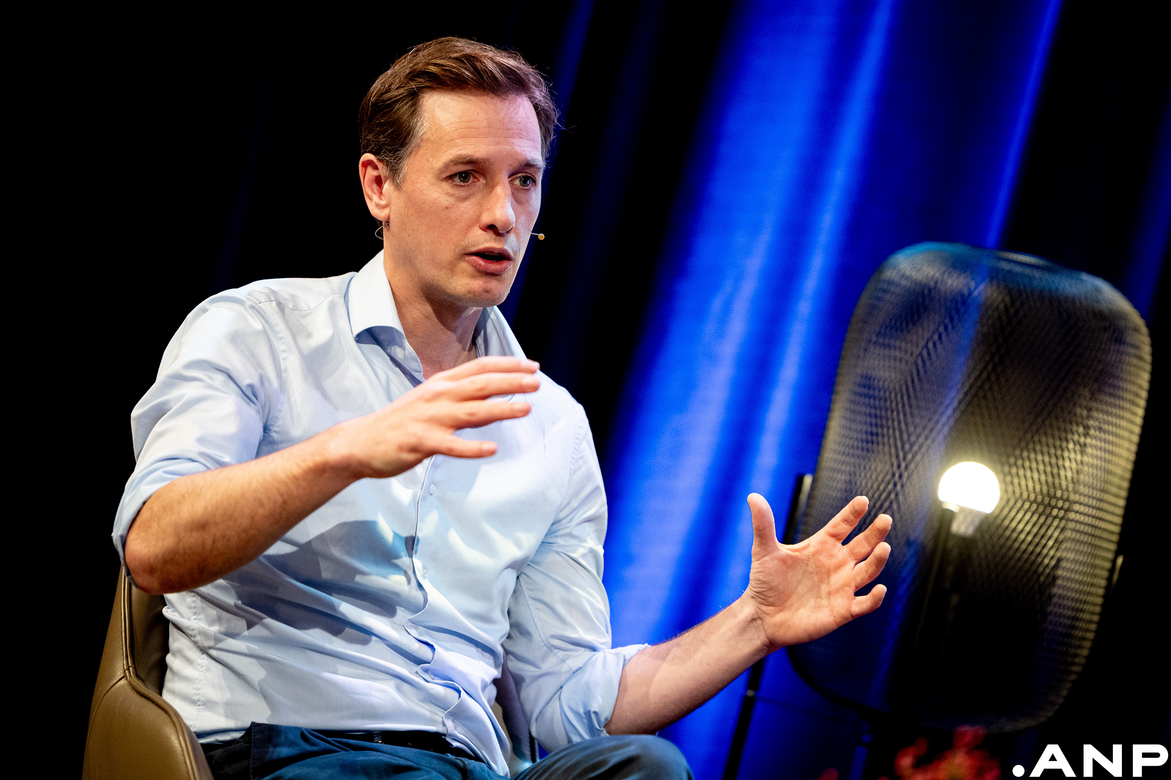 Volt-lijsttrekker Laurens Dassen is te gast in Van Torentje naar Torentje van Tubantia en Universiteit Twente, in aanloop naar de Tweede Kamerverkiezingen.  I.o.v. ANP Foto