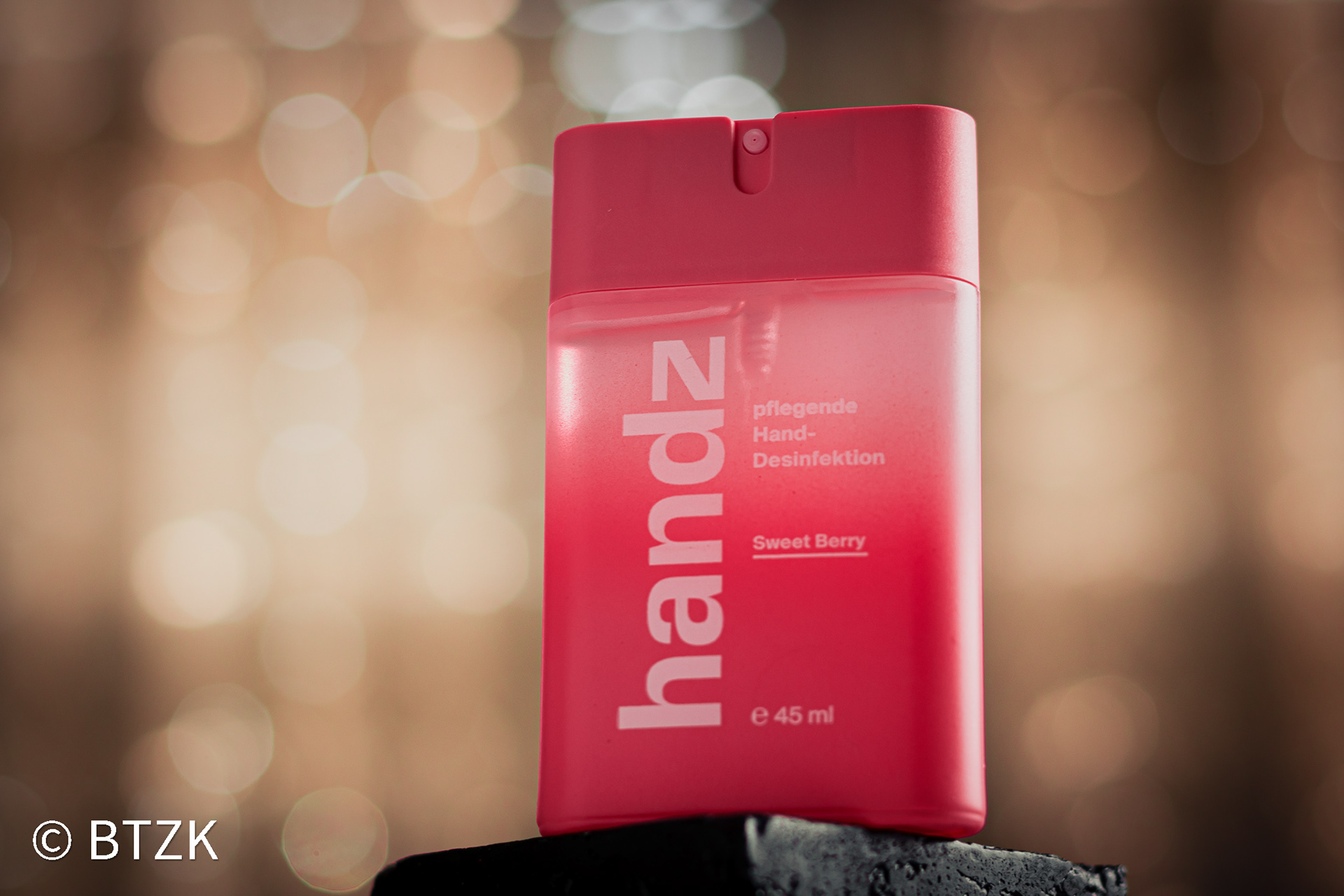 spec Fotos Social Media Handz