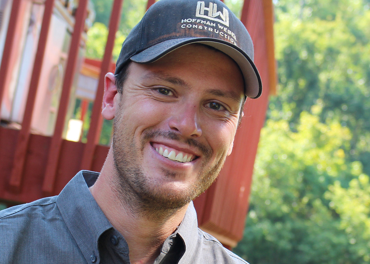 Commercial environmental portraits of employees in the field for Minneapolis corporate branding by John Hermansen
