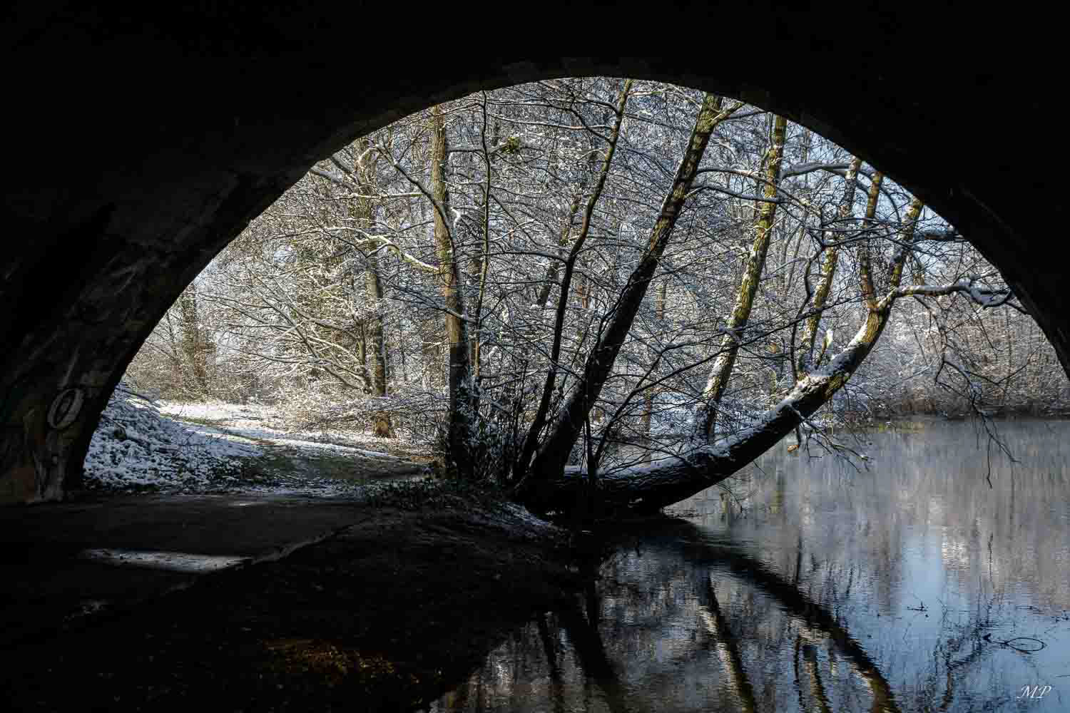 Sous le pont St Nicolas