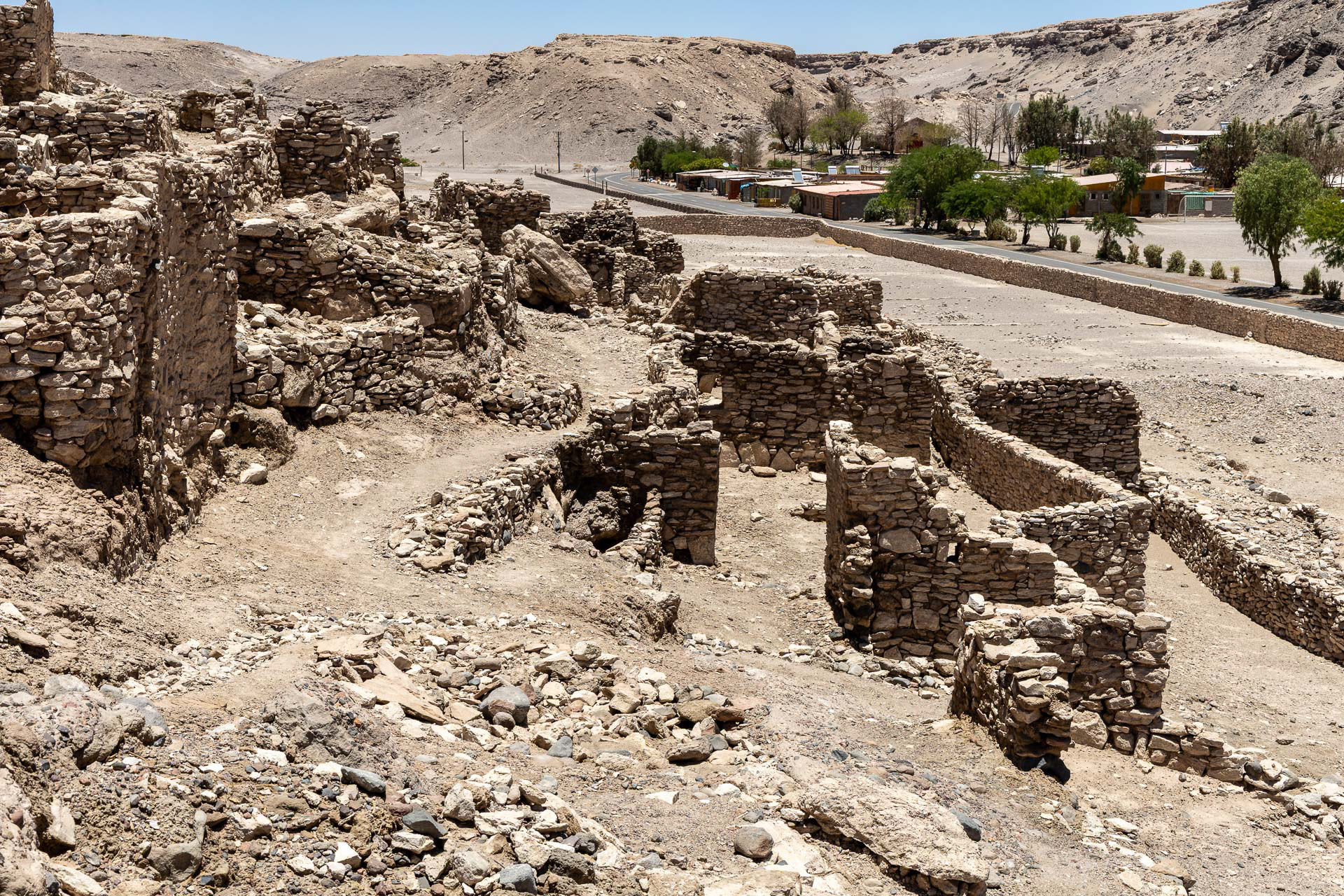 Atacama - Dans l'oasis de Lasana, le Pukará est une ancienne forteresse atacaméenne (XIIe S.)