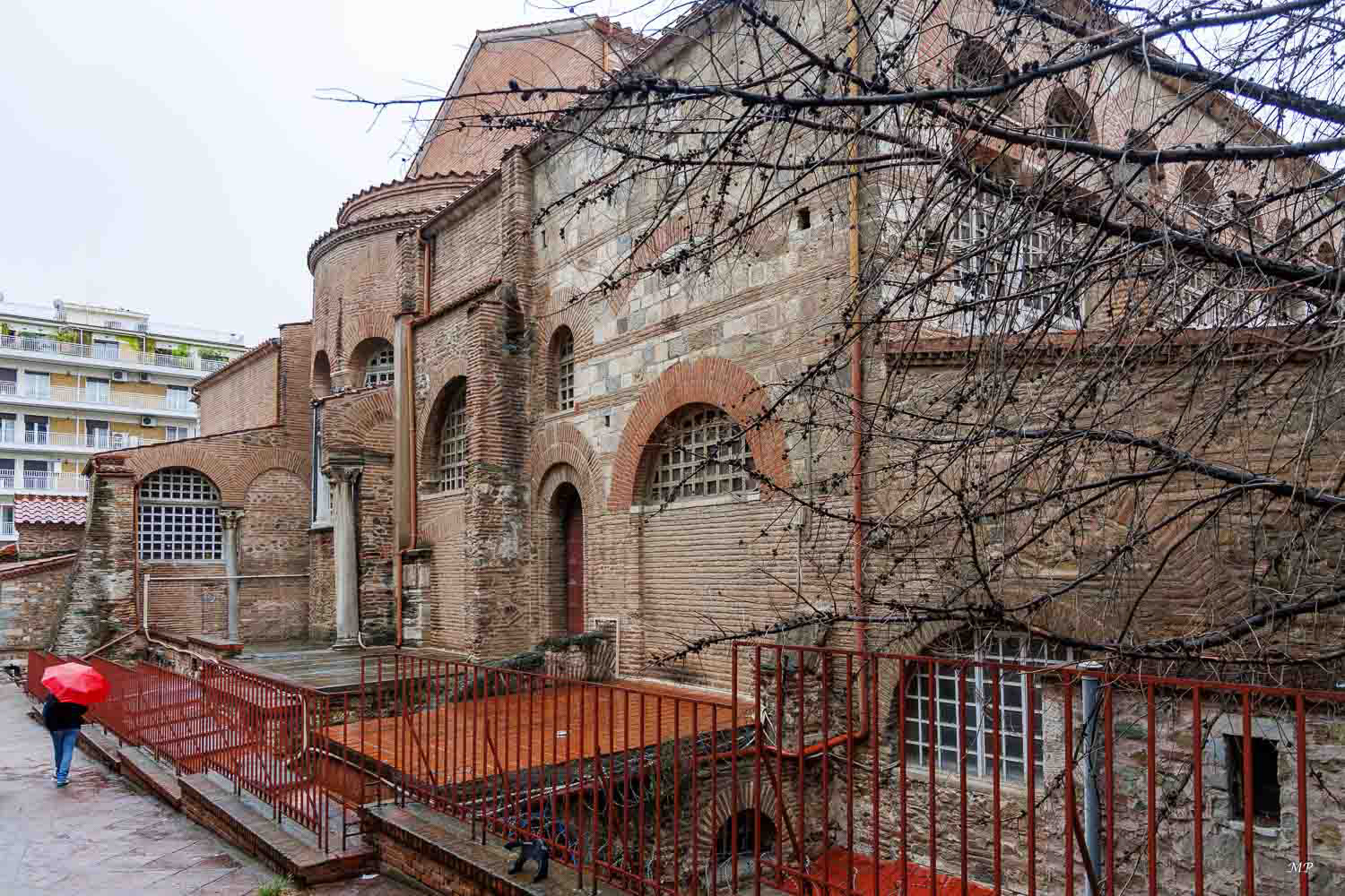 L'église Acheiropoiètos est une église byzantine du Ve siècle