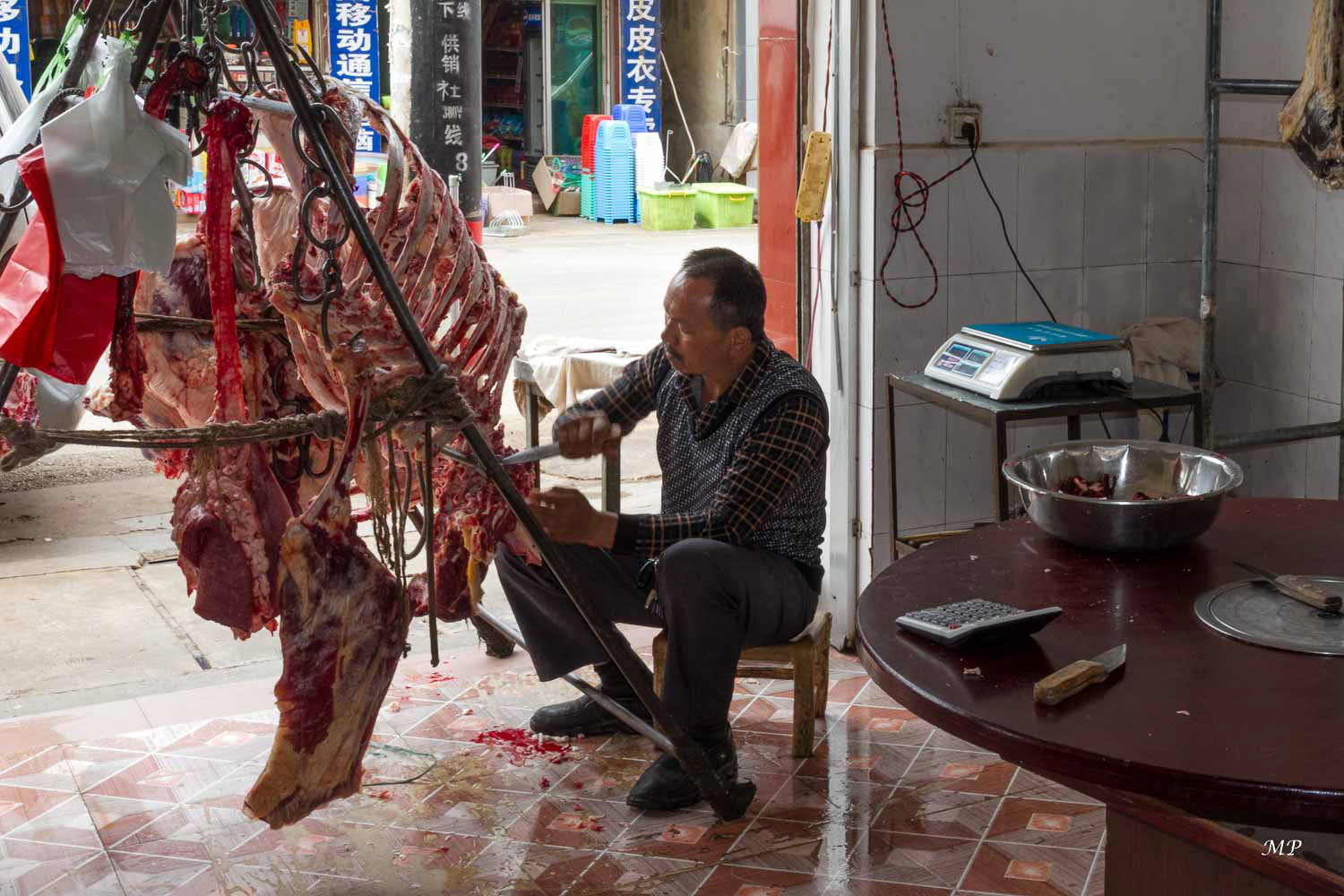 Yunnan - Dong Chuan : Nous ne sommes pas dans une boucherie mais dans un restaurant