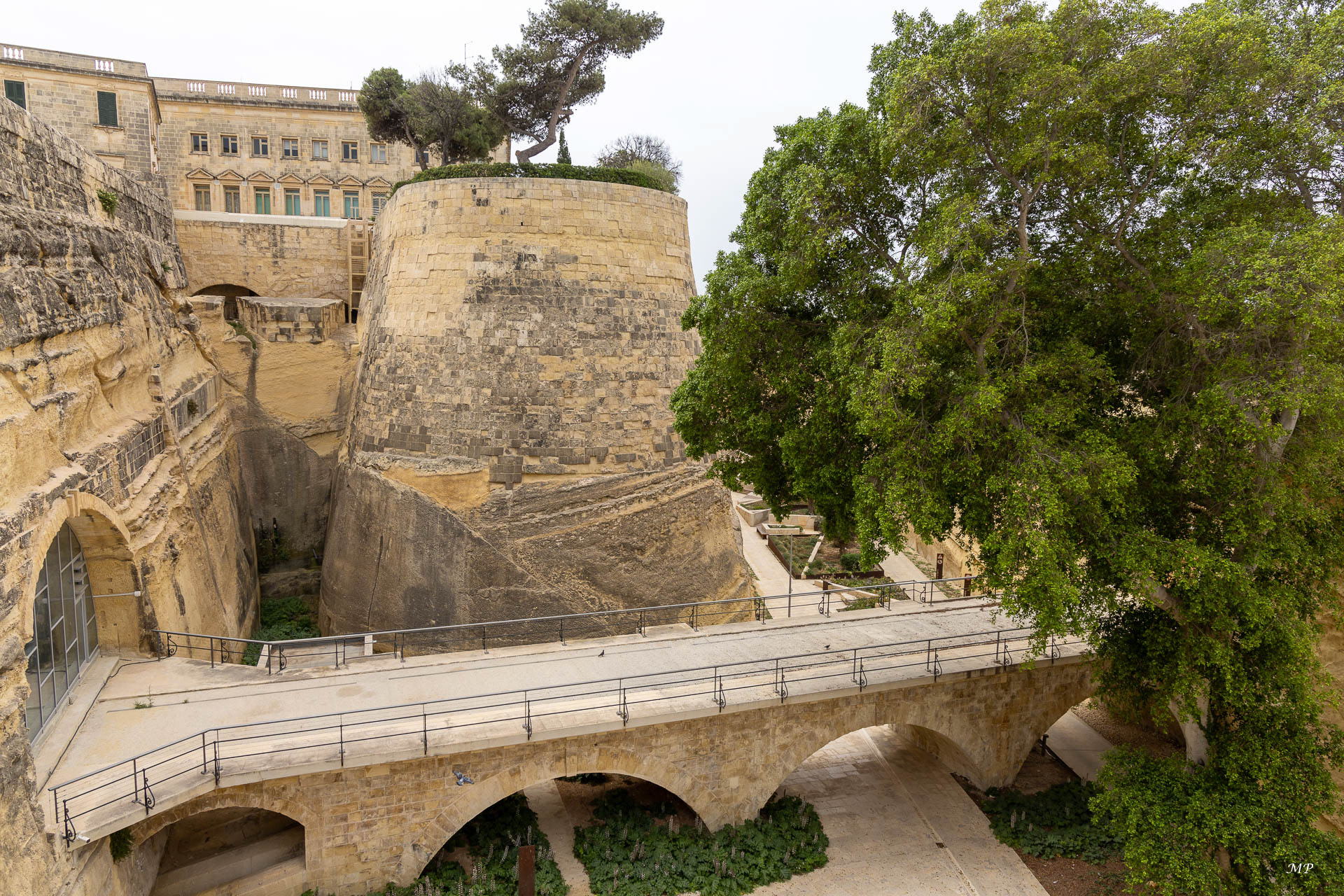 La Valette - Les remparts