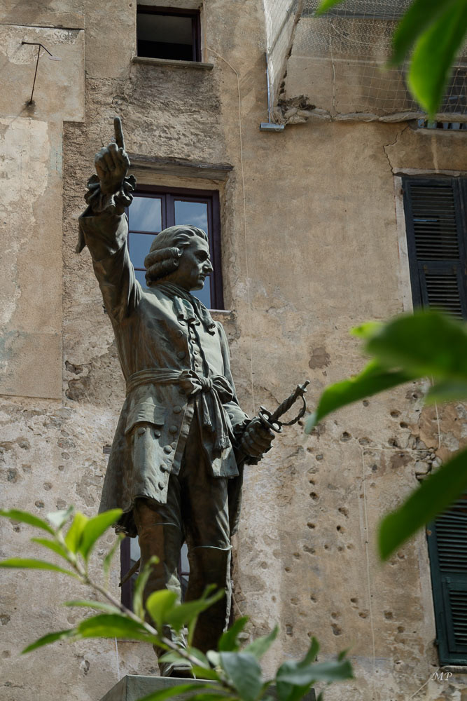 Corté - Statue de Paoli