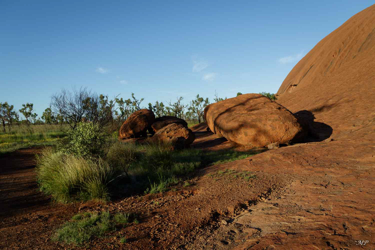 Uluru au lever du soleil