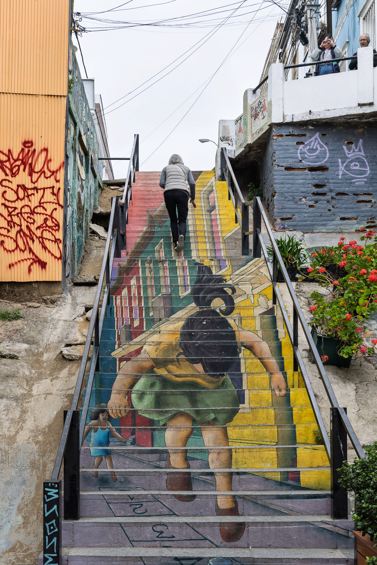 Des centaines de fresques, ornent Valparaiso, illustrée par les plus grands graffeurs du Chili et du monde entier. 