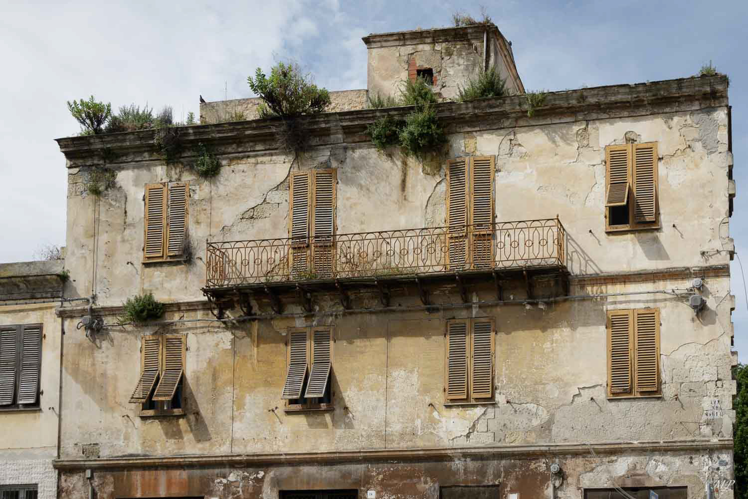 Sassari - Vieille façade rongée par le temps