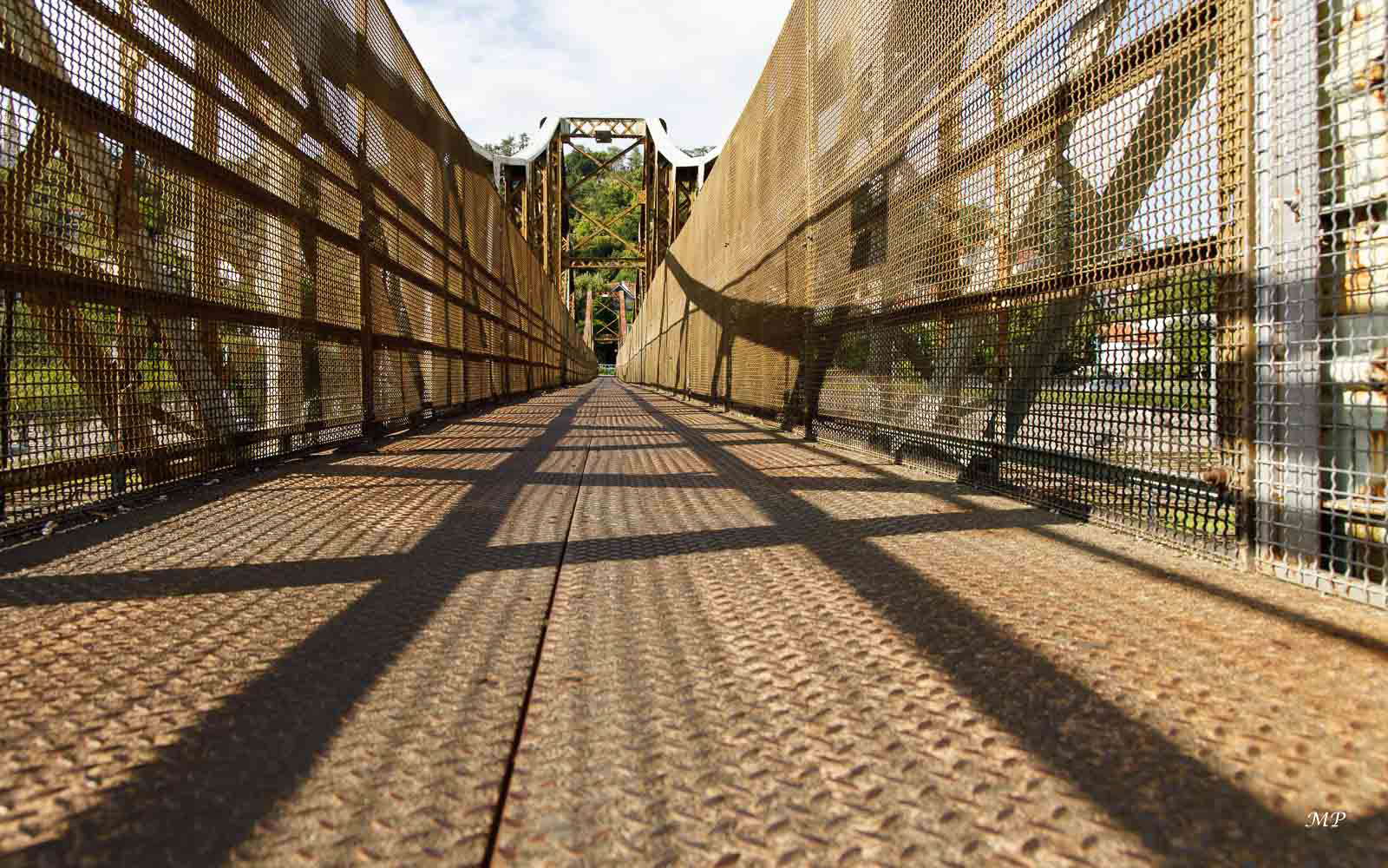 Agen (47) - la passerelle Gauja 