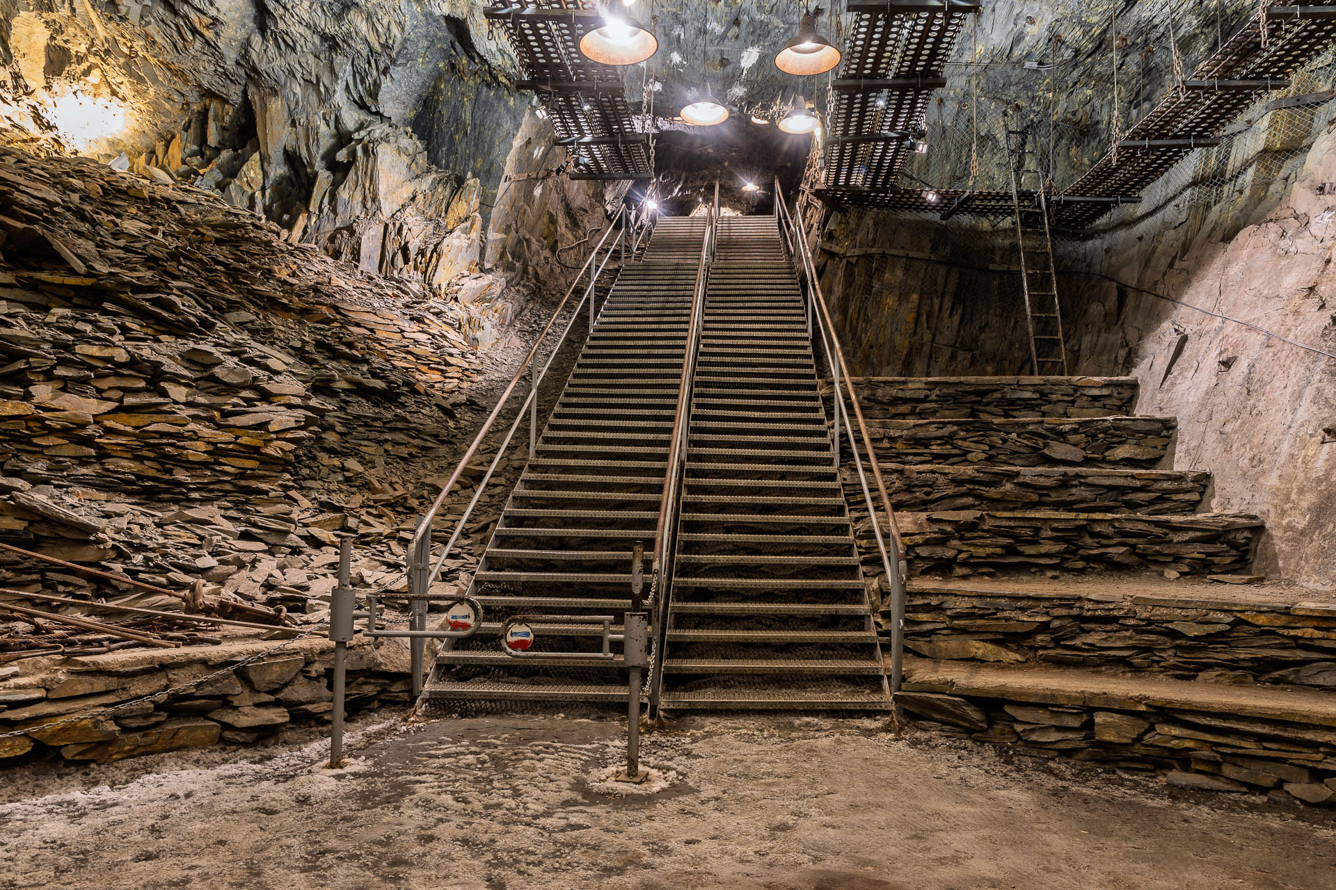 Noyant-la-Gravoyère (Maine-etLoire)- La Mine bleue