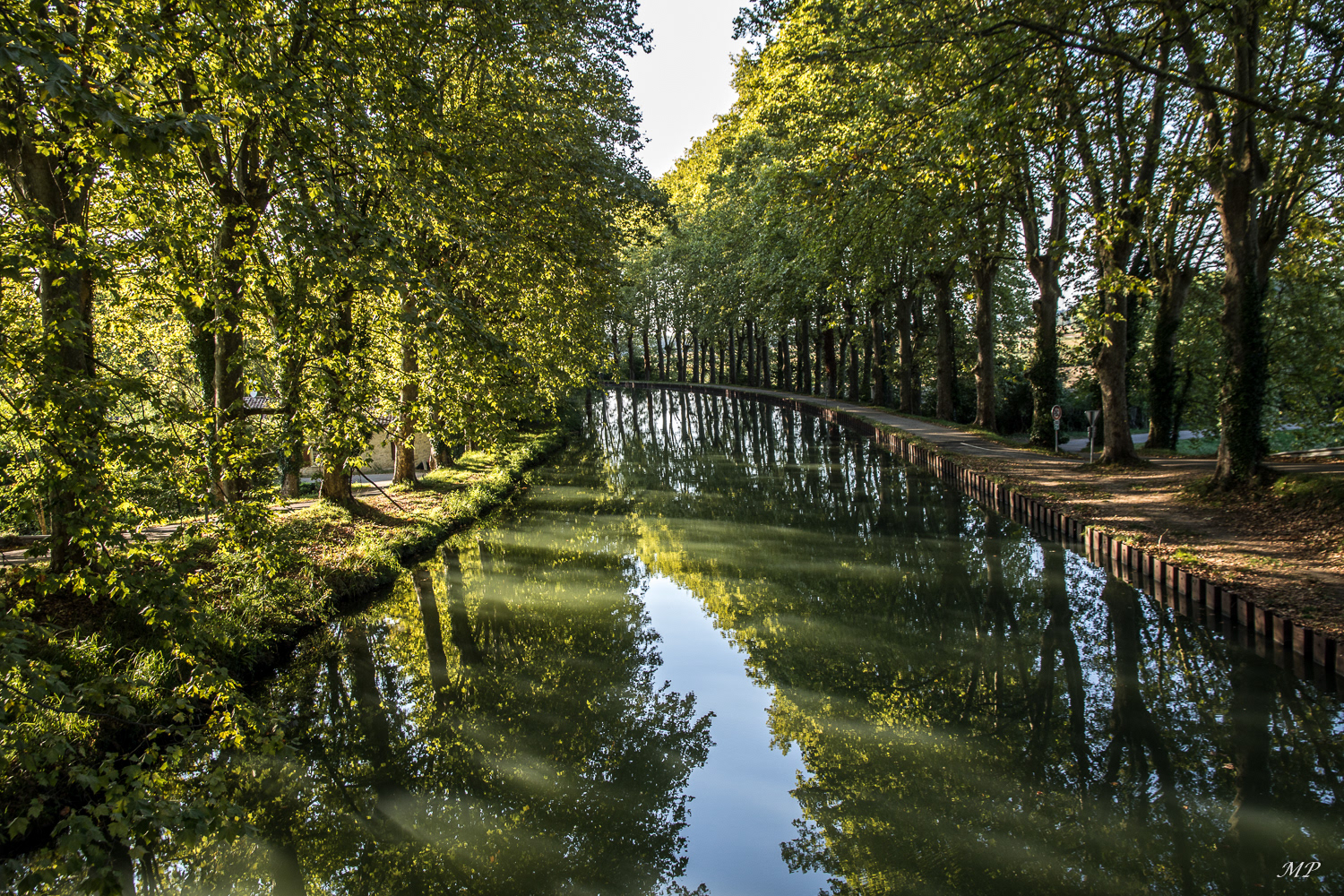 Le canal de Garonne à Meilhan-sur-Garonne (47)