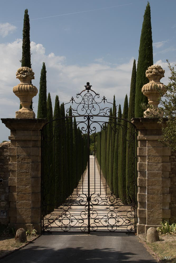 Roque Sur Perne (Vaucluse)