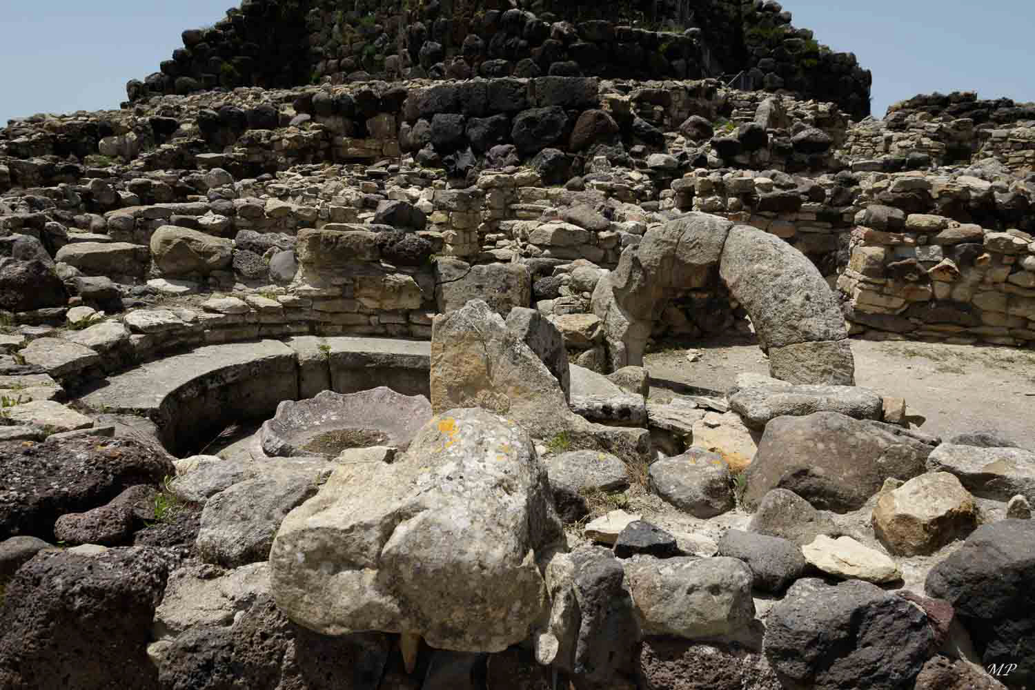 Barumini - Nuraghe Su-Nurax - Pièce d'une riche  maison, une sorte de hammam.