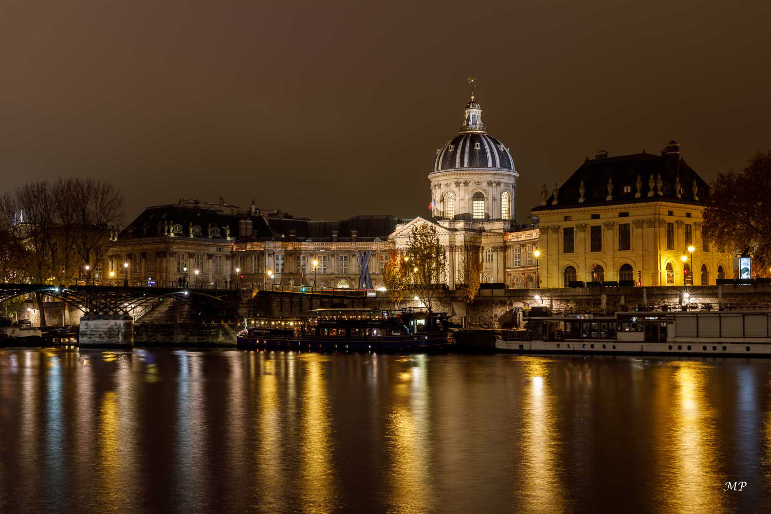 Le Pont des Arts et l'Institut de France (VIe)