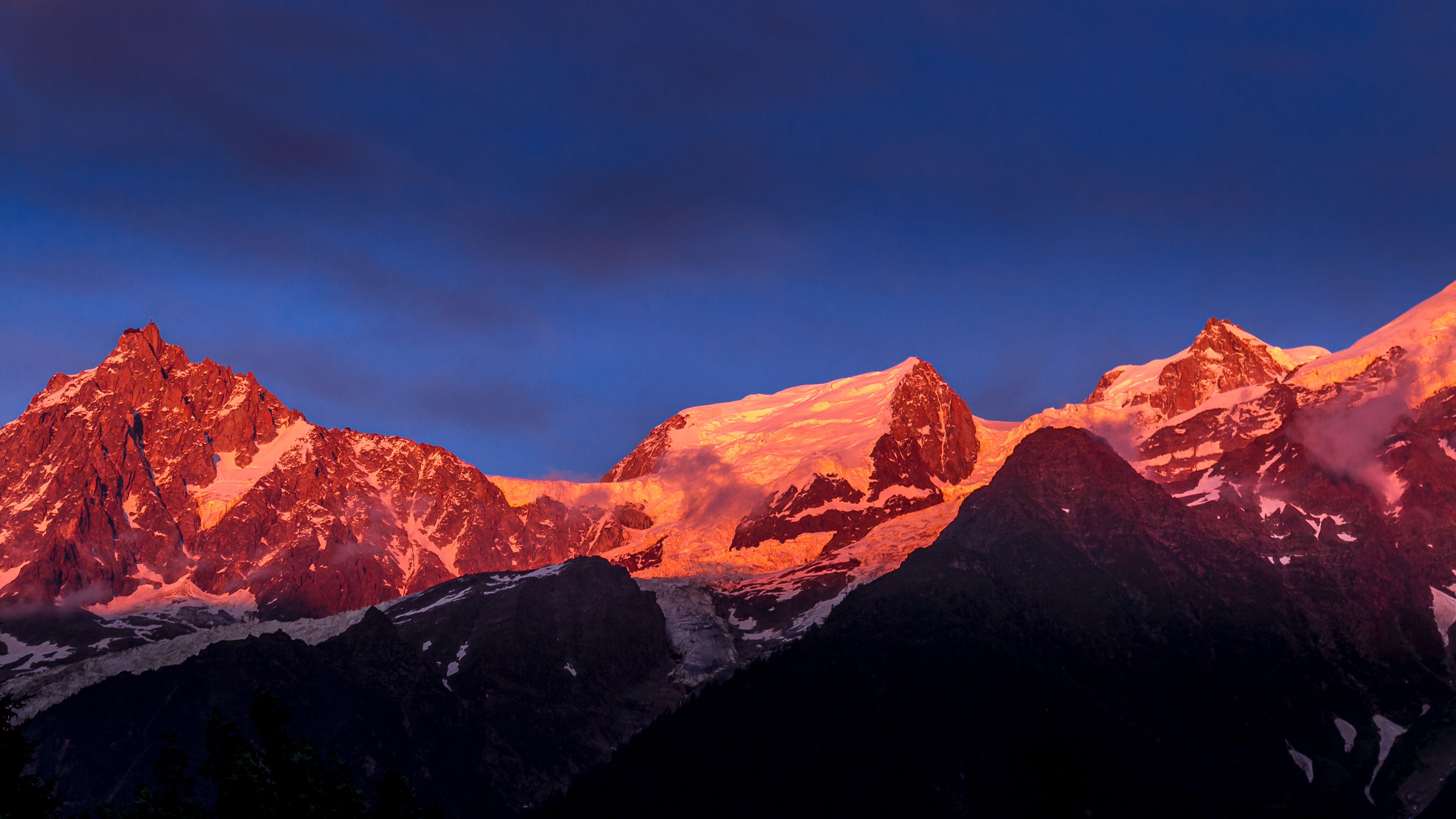 Hautes-Savoie, chaîne des Alpes vue des Houches