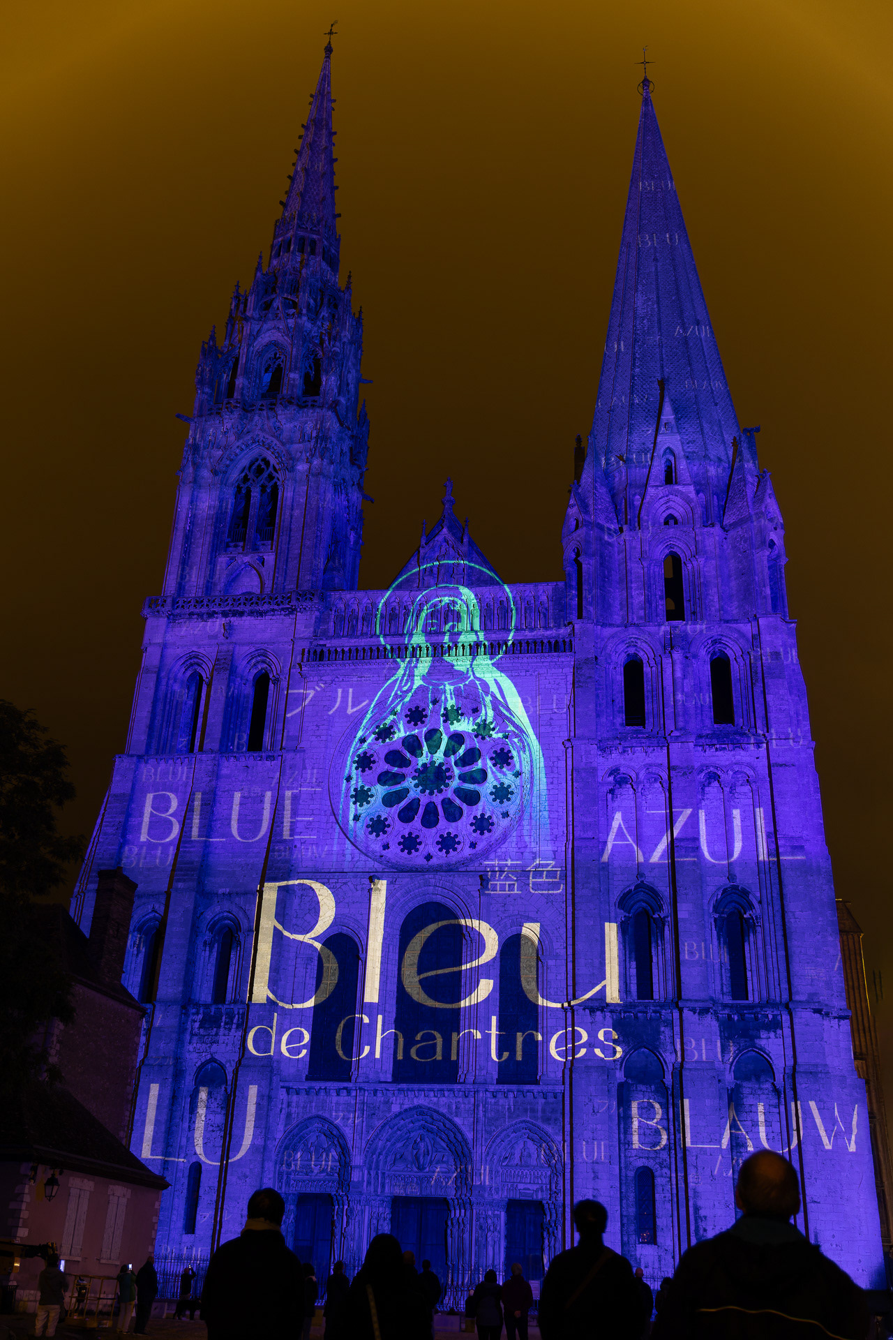 Chartres (28) - la Cathédrale