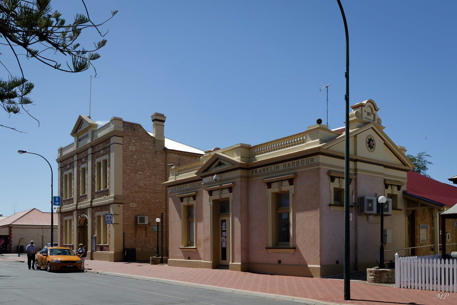 La rue principale de Cowell