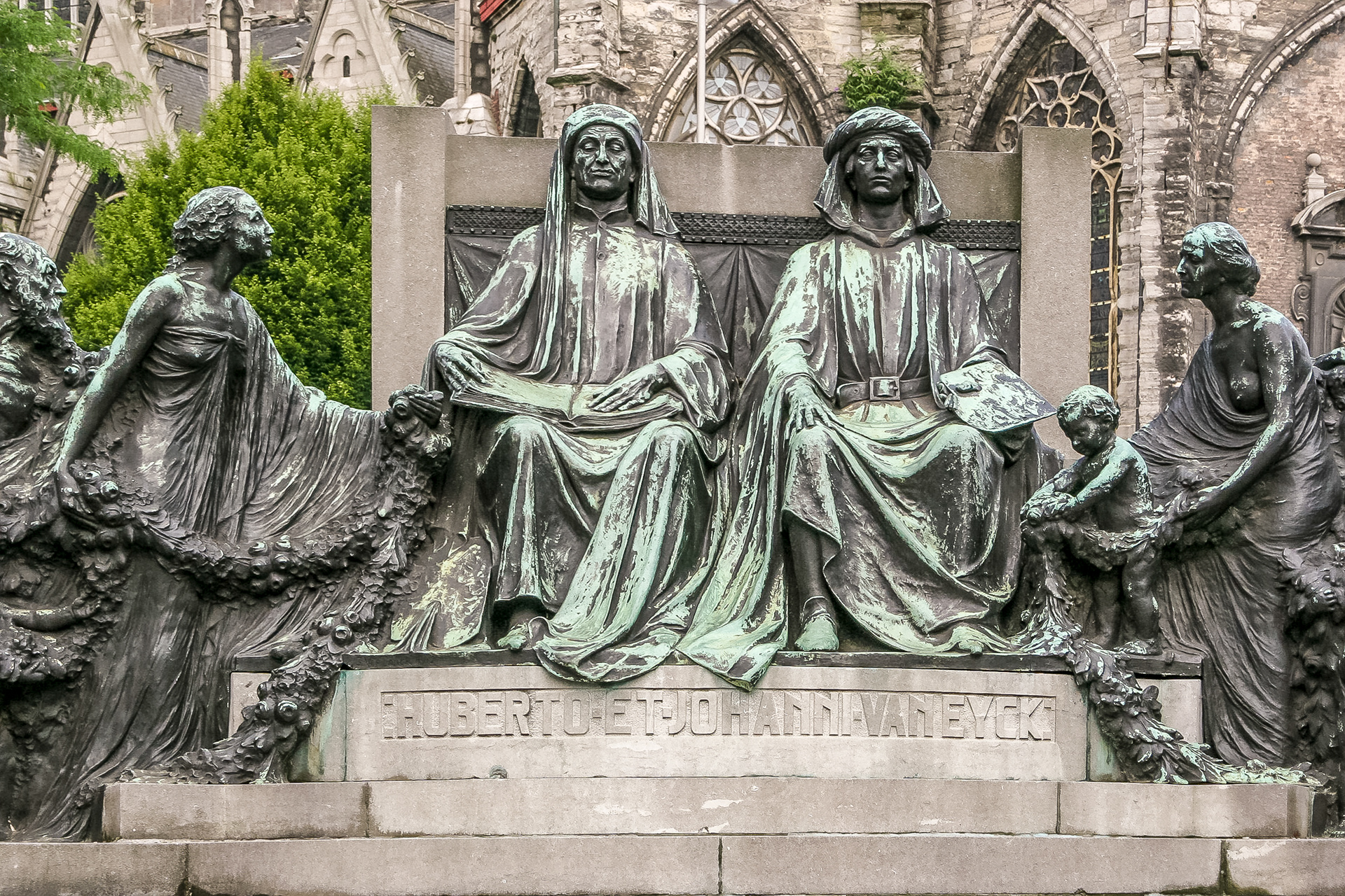 Gand (en néerlandais Gent), Statues des frères Van Eyck