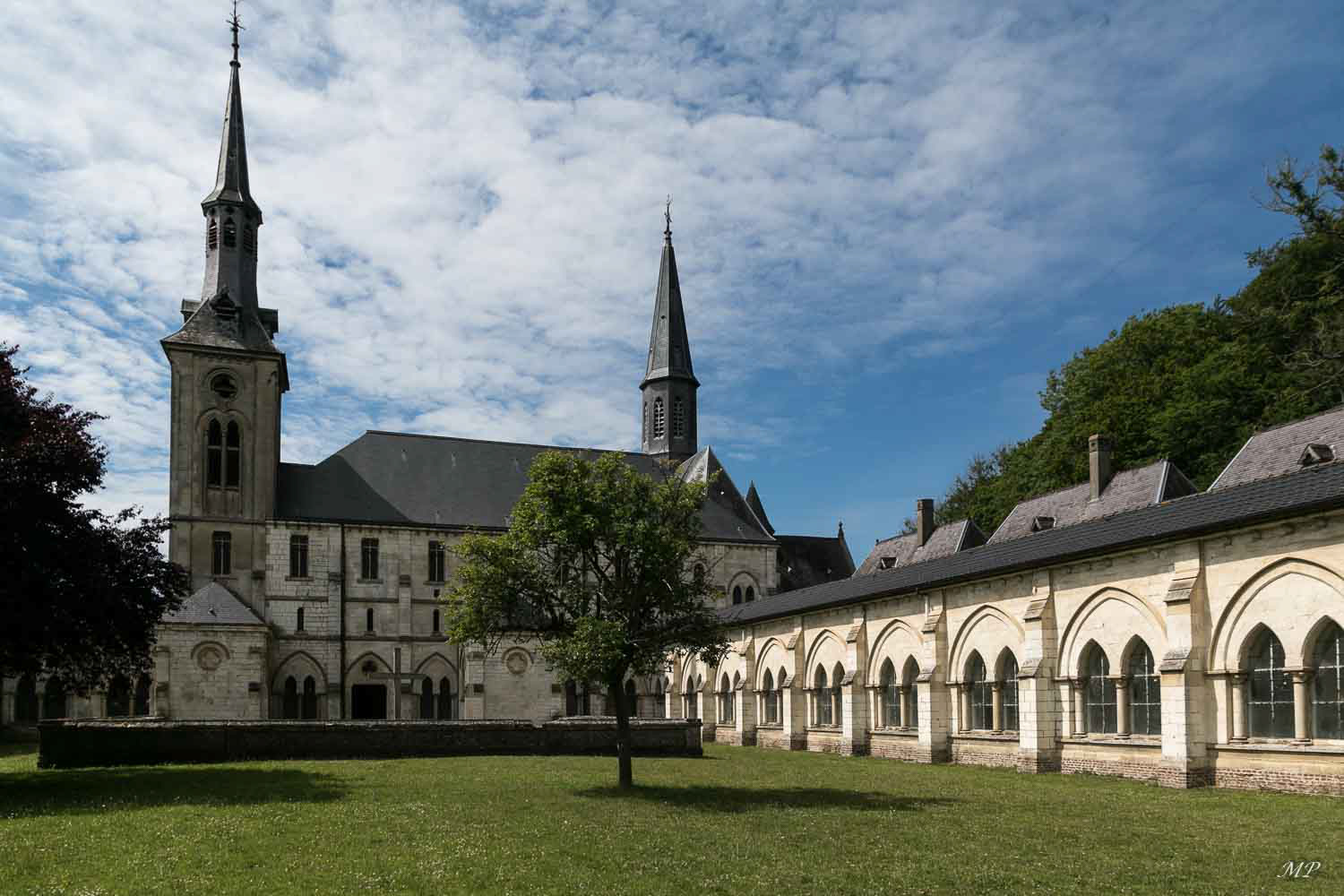 Chartreuse Neuville-sous-Montreuil